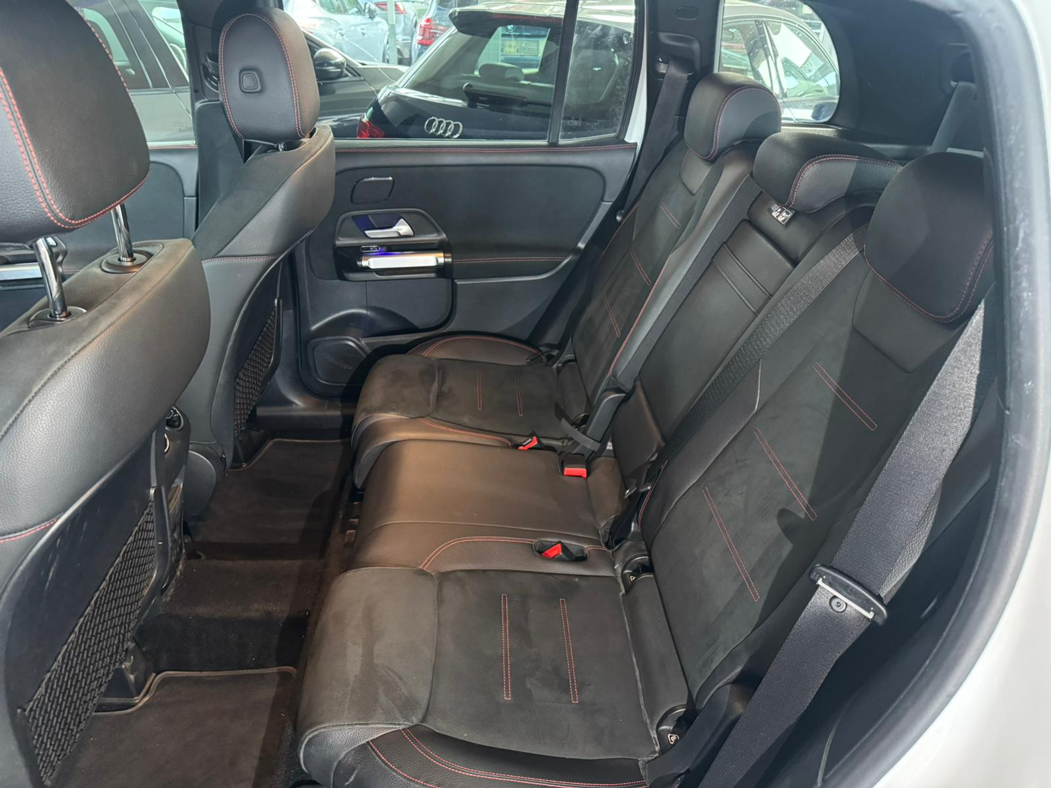 listing desktop thumbnail image 25