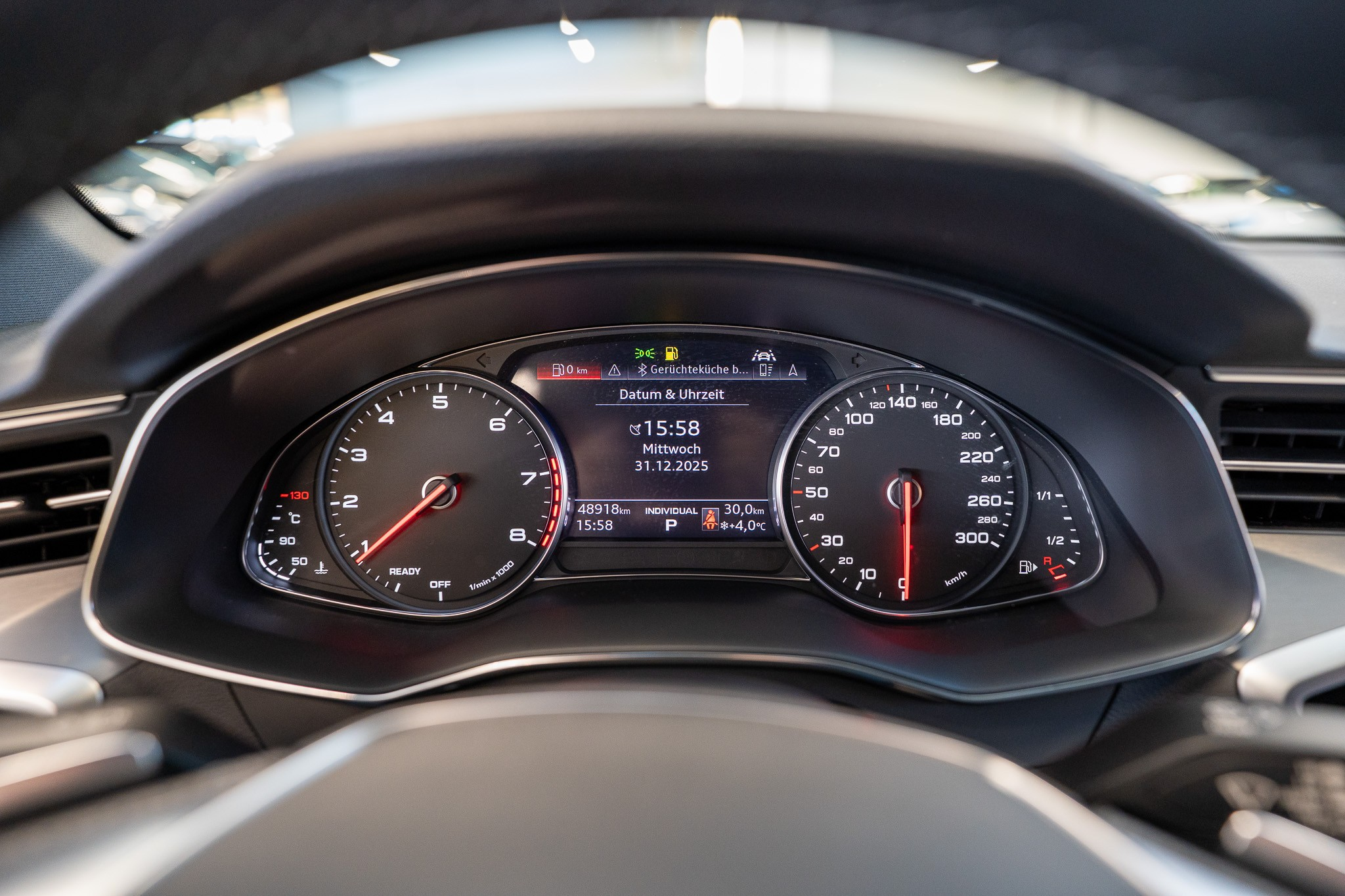 listing desktop thumbnail image 18