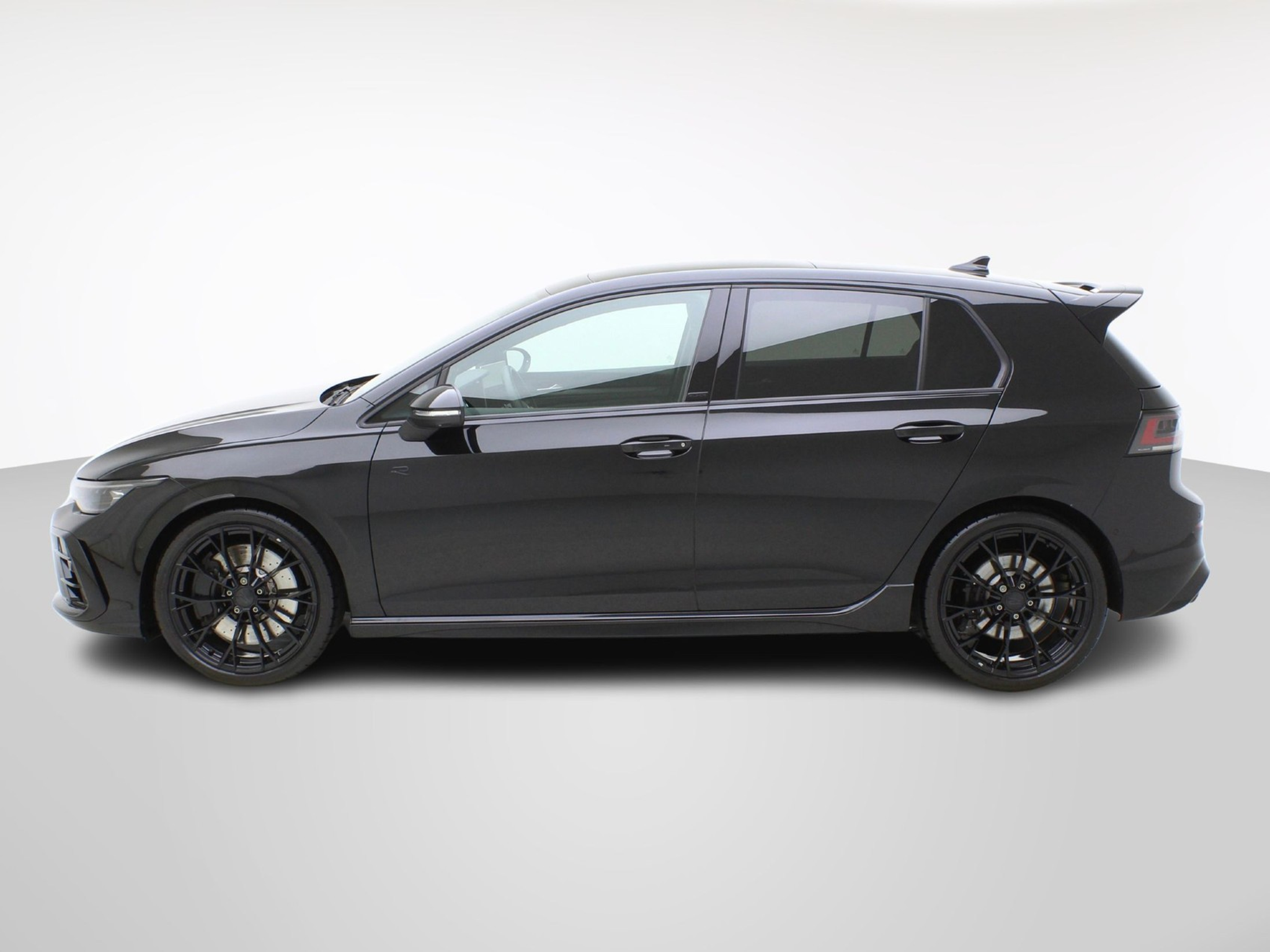 listing desktop thumbnail image 2