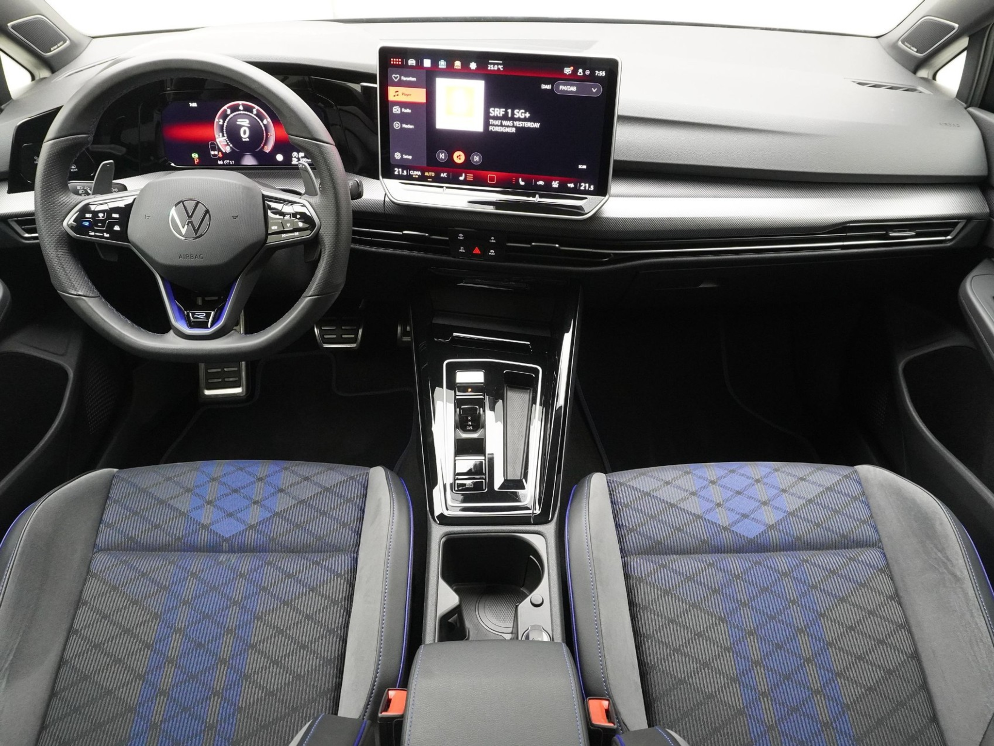 listing desktop thumbnail image 12