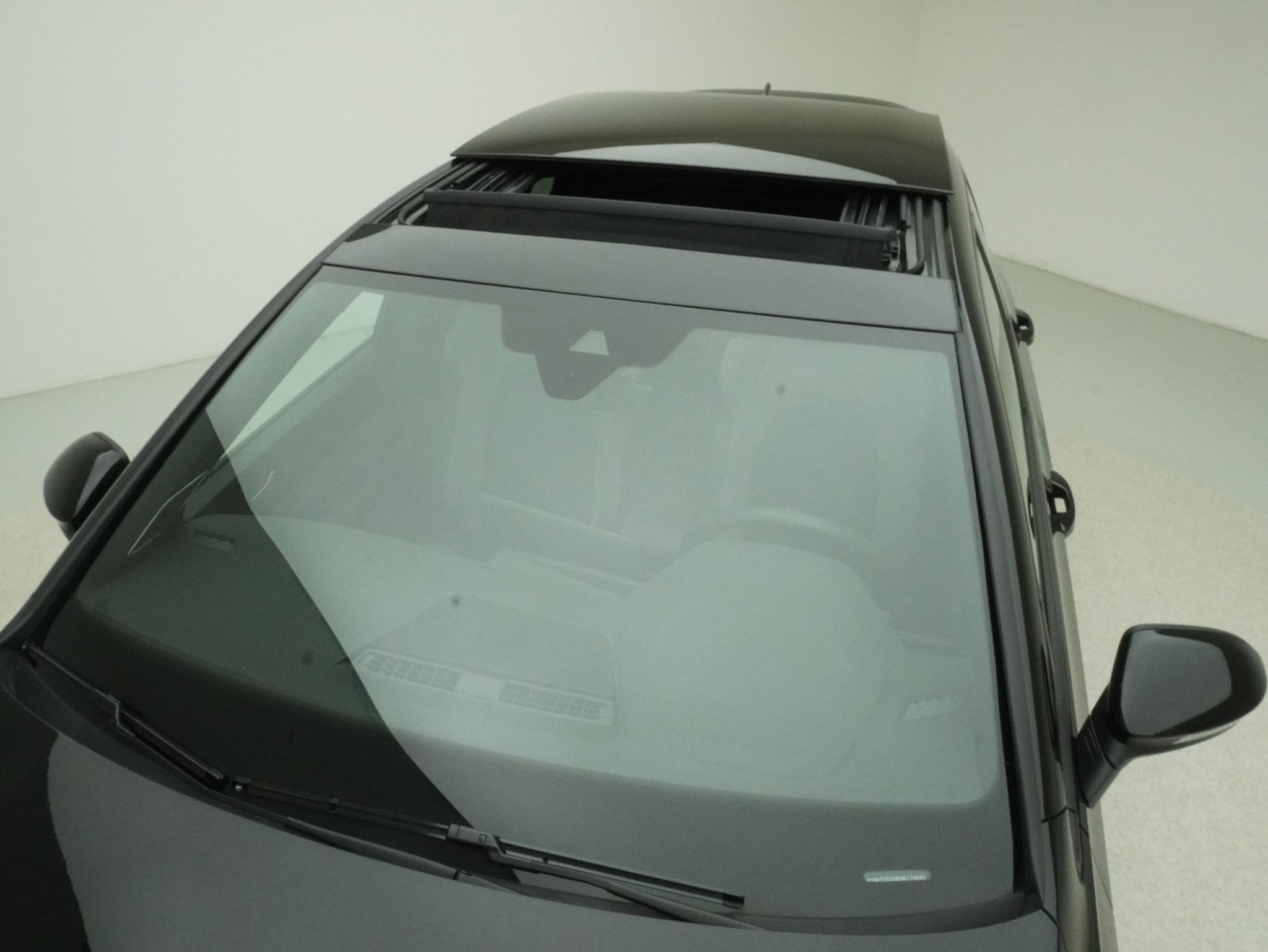 listing desktop thumbnail image 6