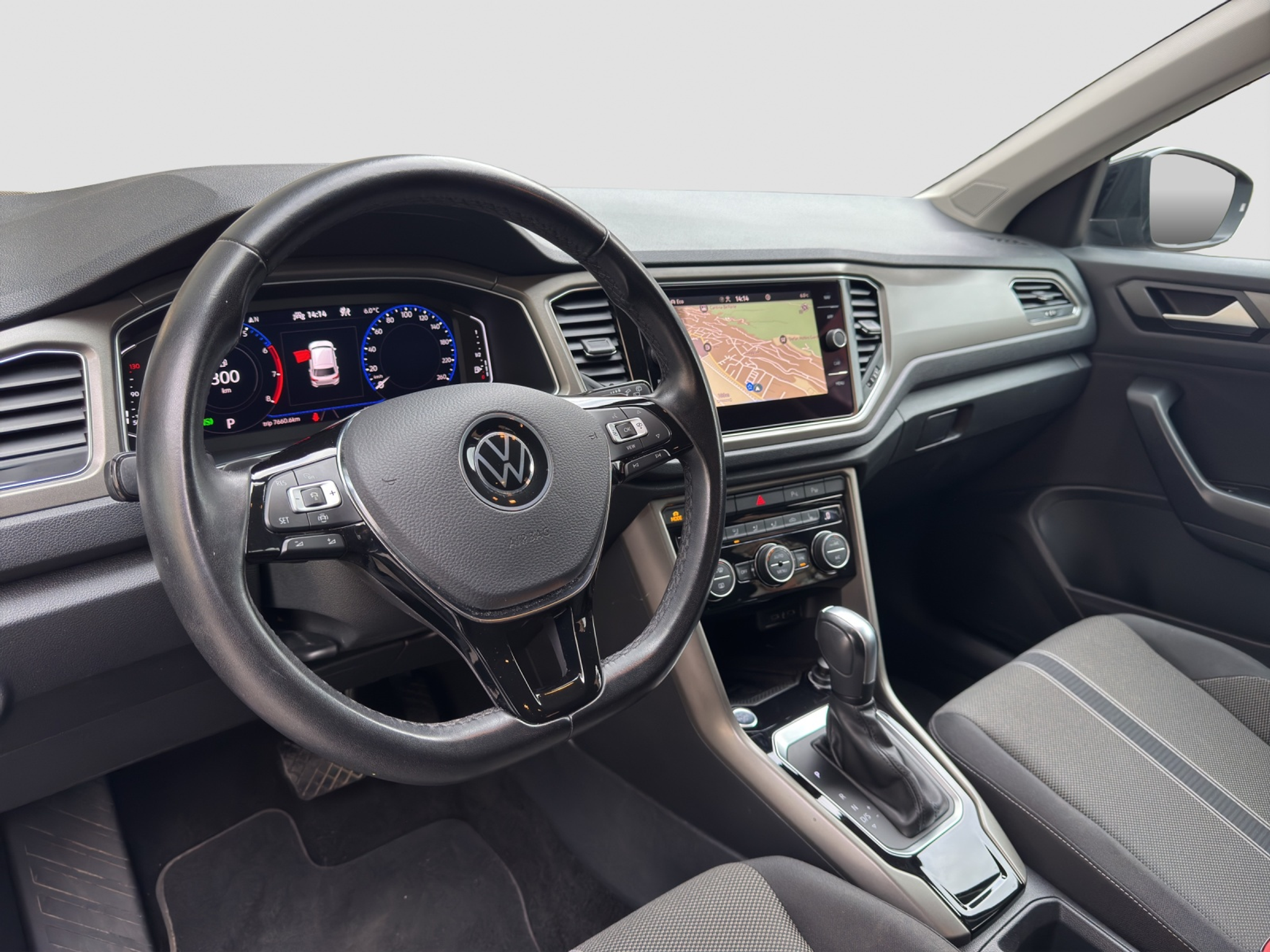 listing desktop thumbnail image 7