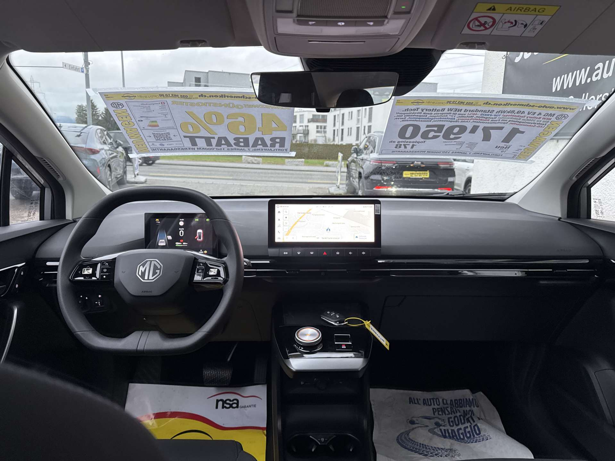 listing desktop thumbnail image 5