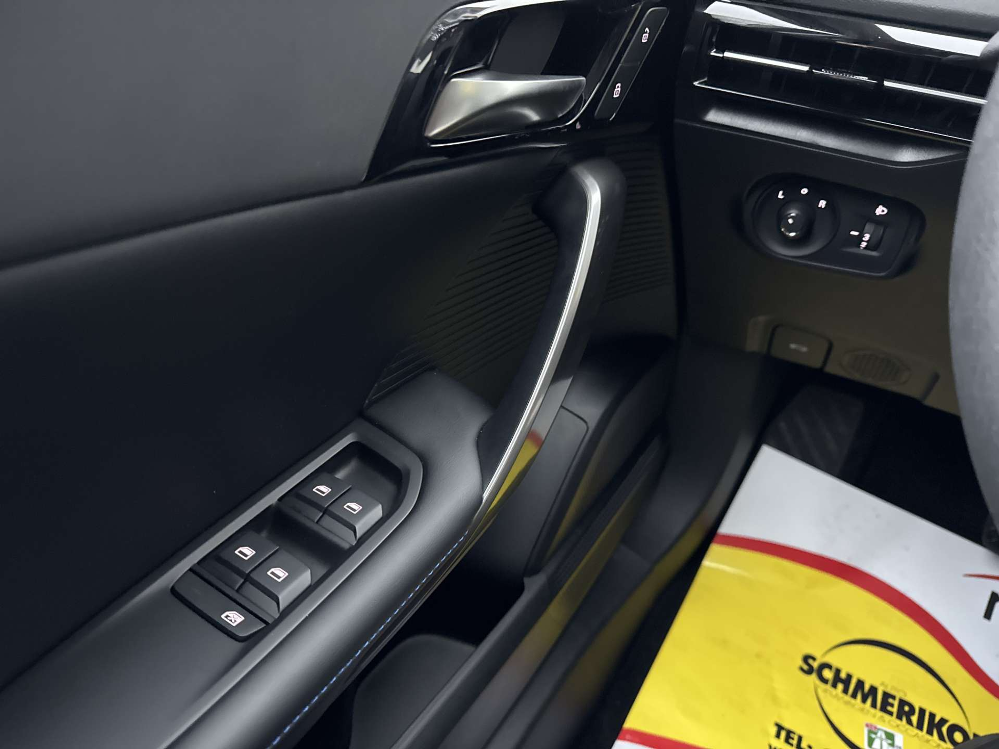 listing desktop thumbnail image 15