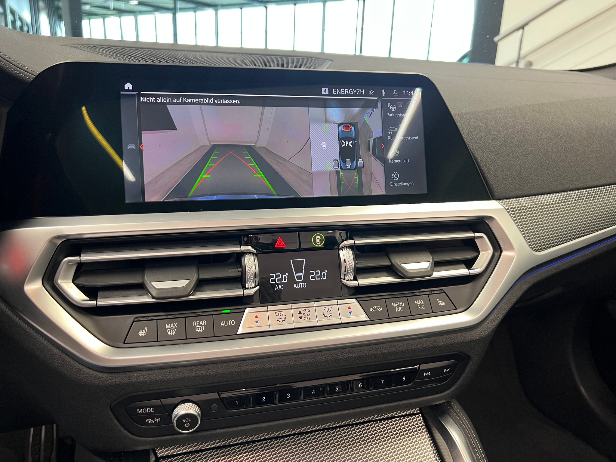 listing desktop thumbnail image 20