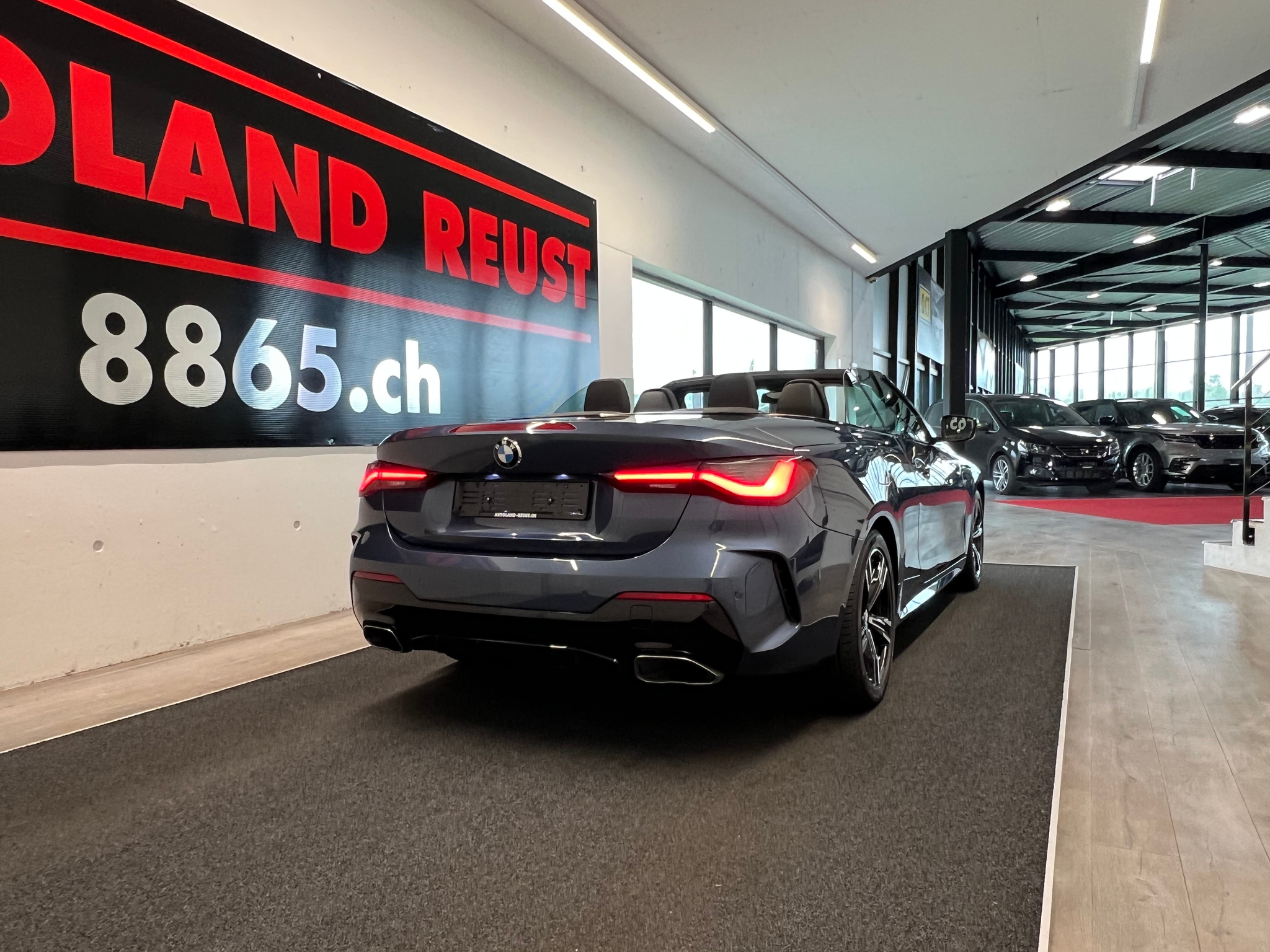 listing desktop thumbnail image 8