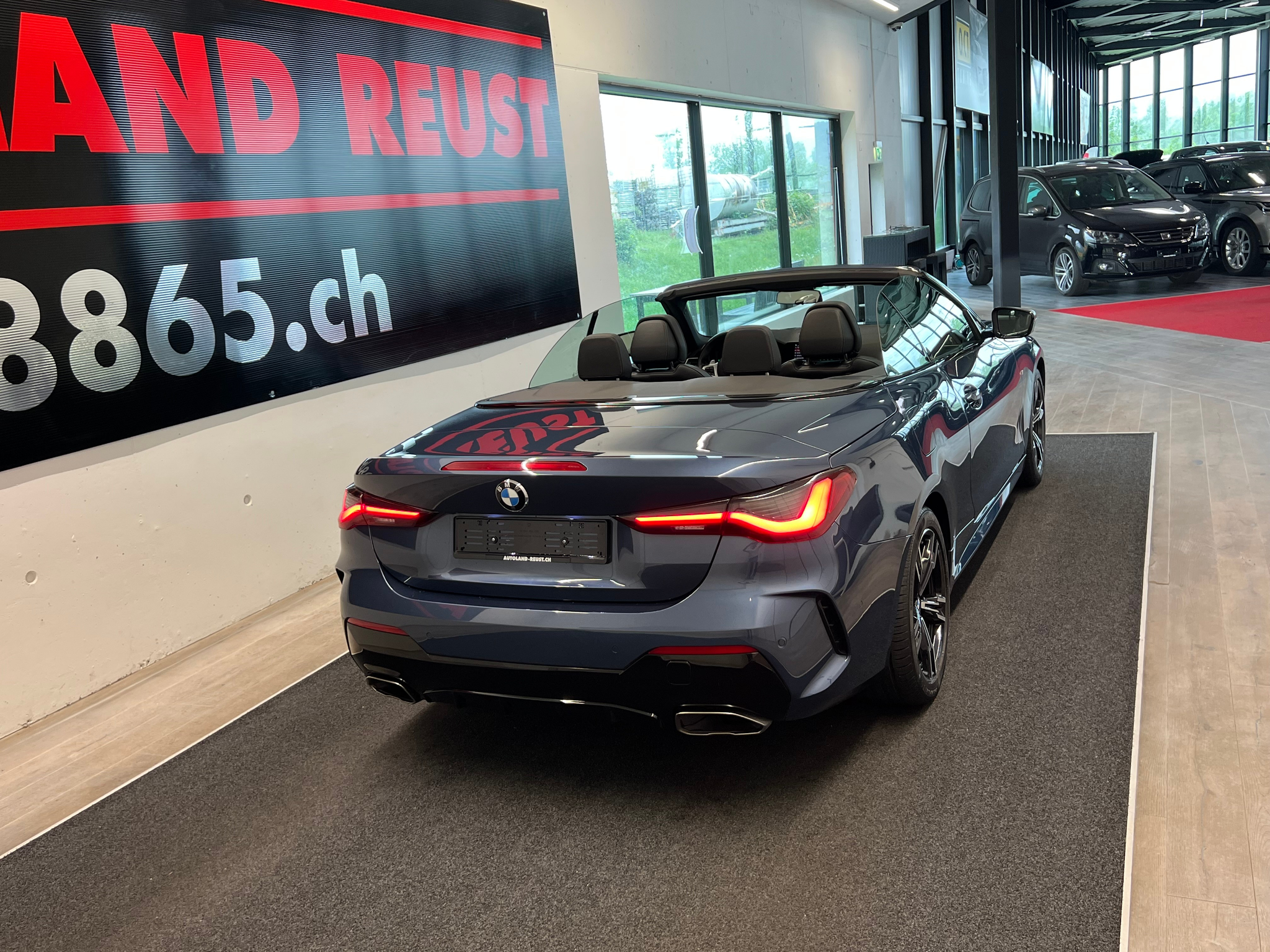 listing desktop thumbnail image 9