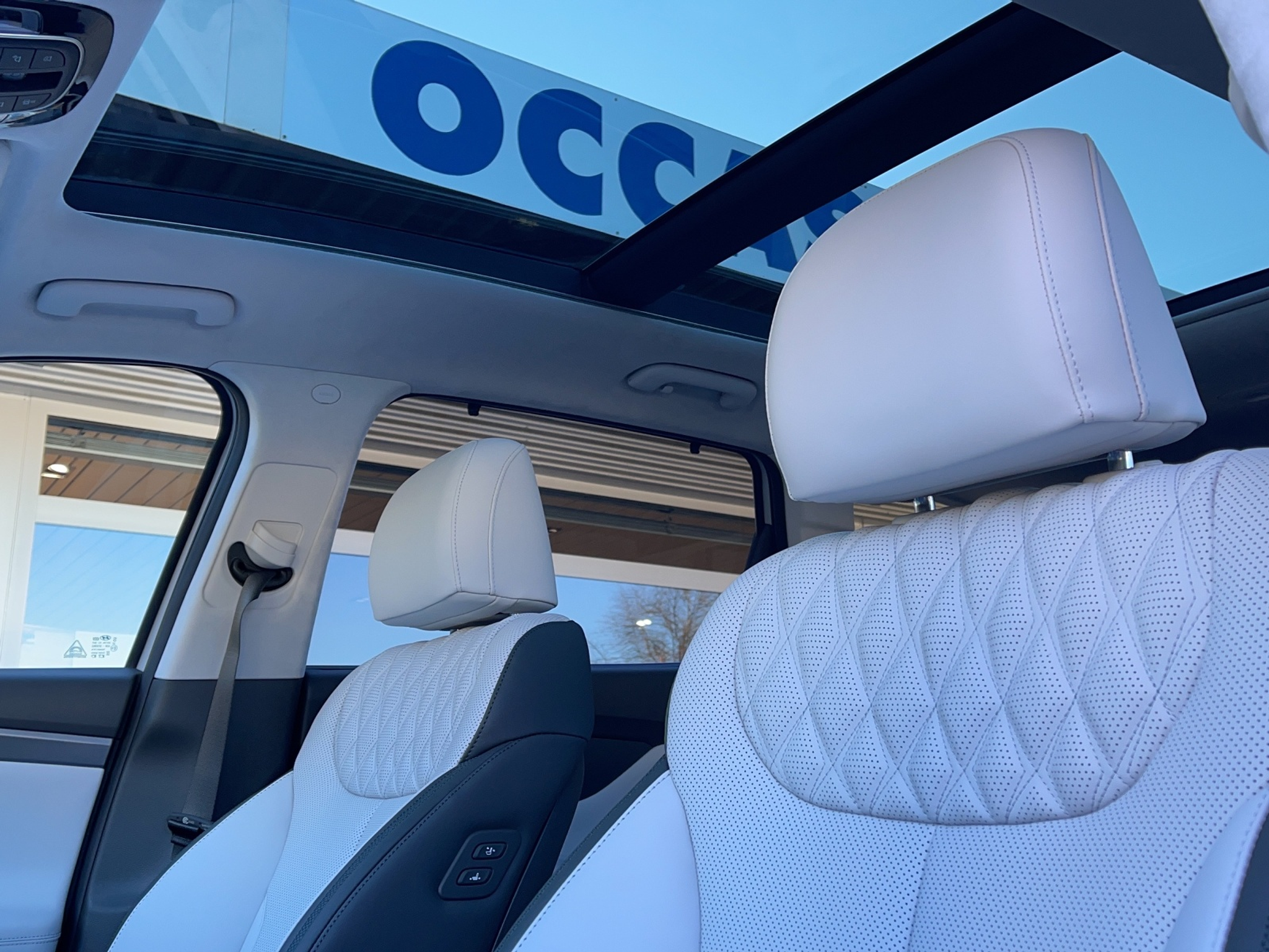 listing desktop thumbnail image 7