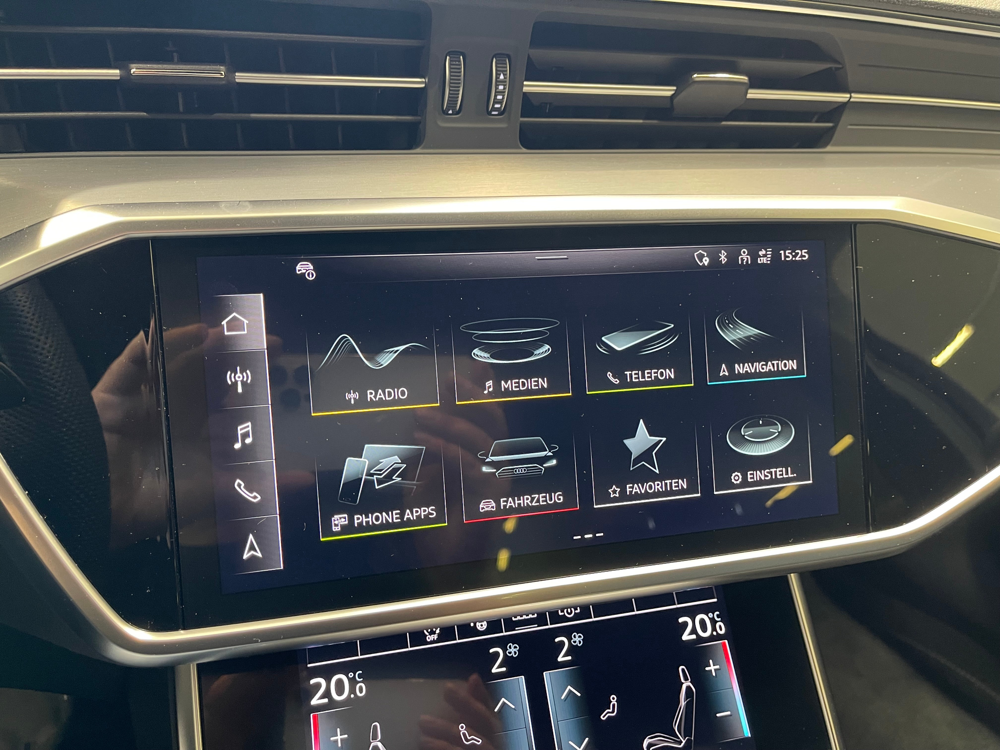 listing desktop thumbnail image 17