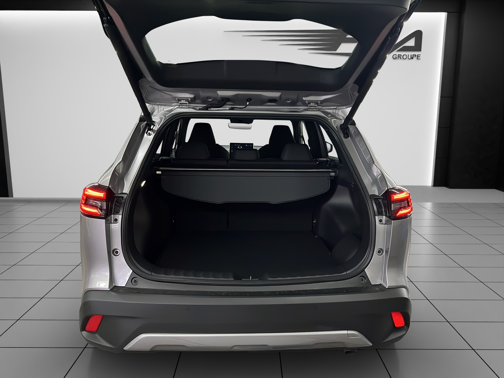 listing desktop thumbnail image 13