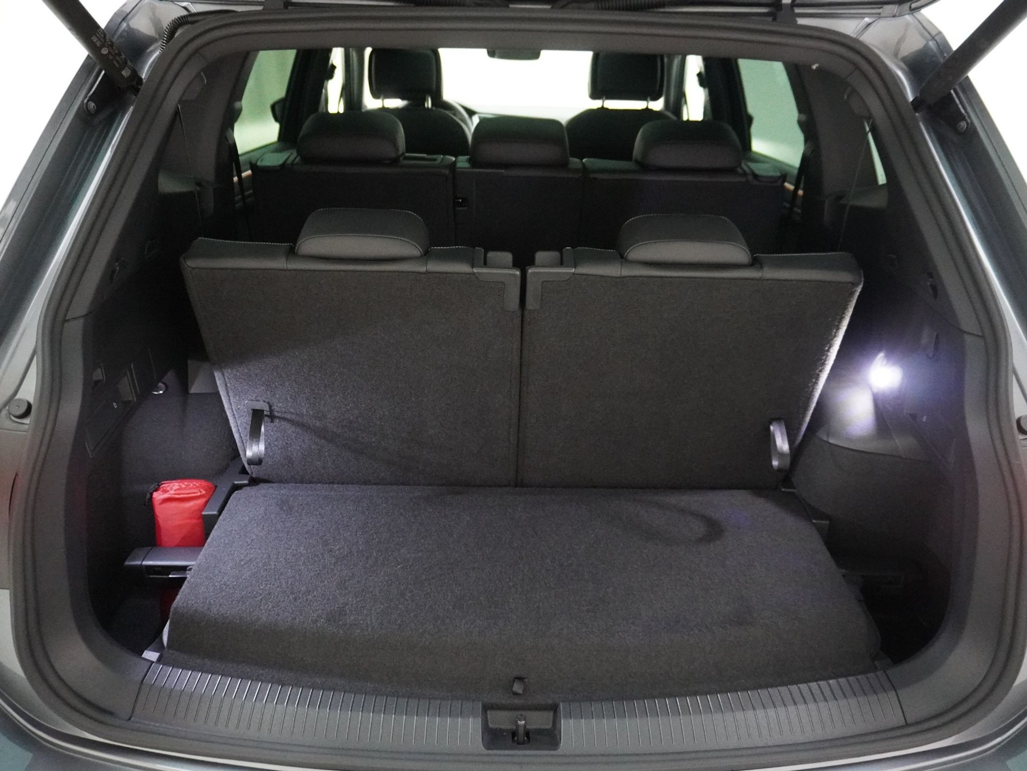 listing desktop thumbnail image 14