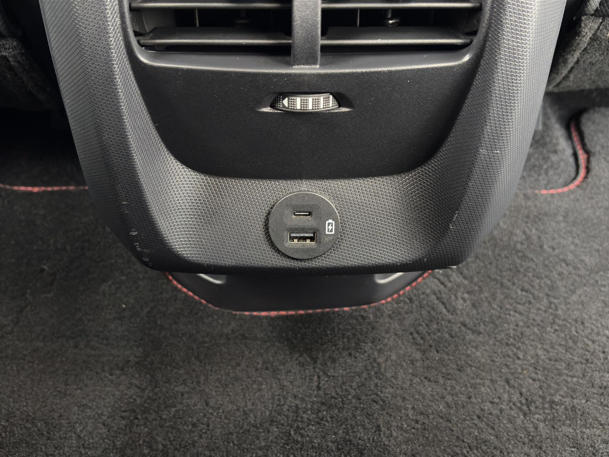 listing desktop thumbnail image 14