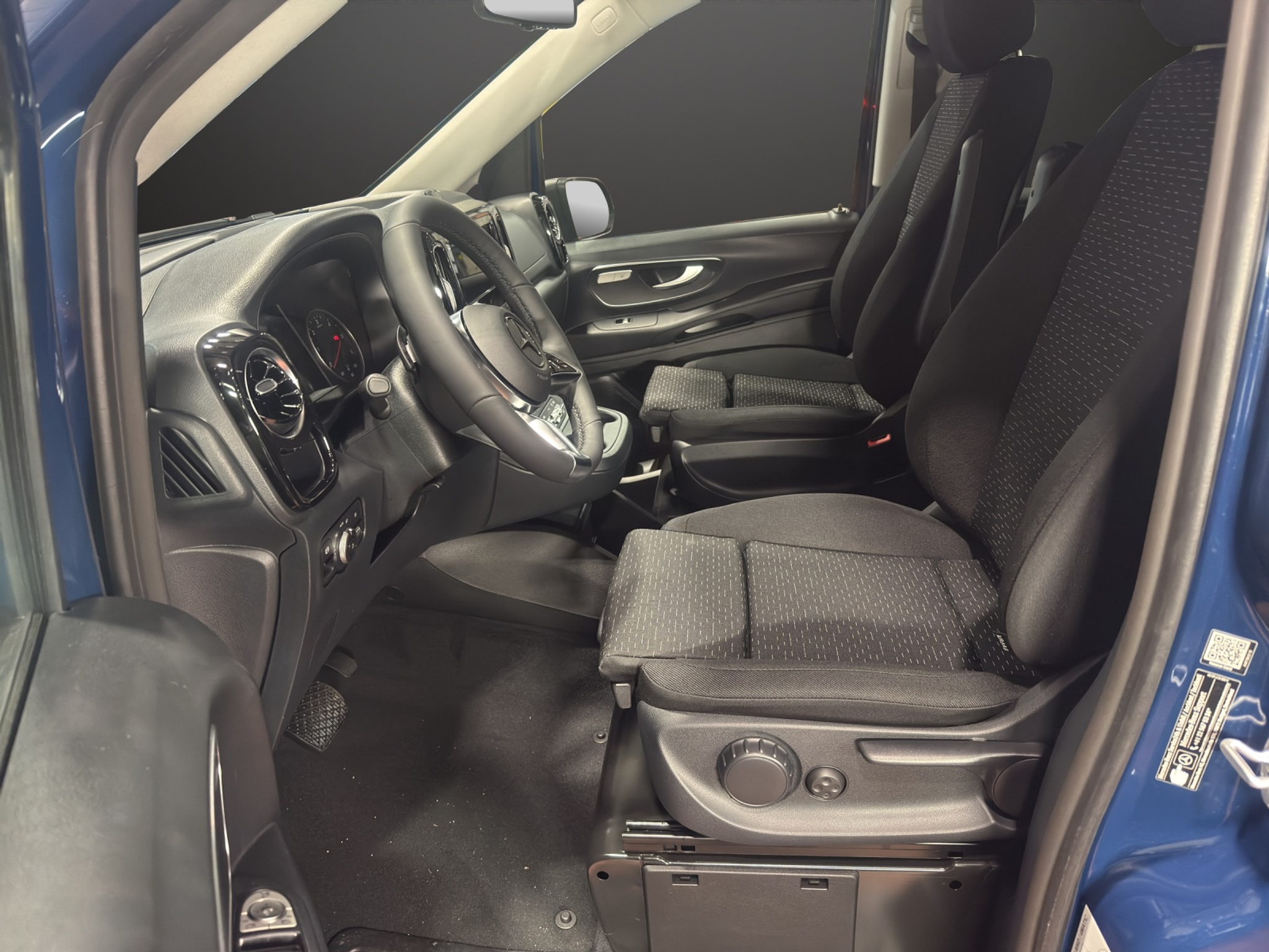 listing desktop thumbnail image 6