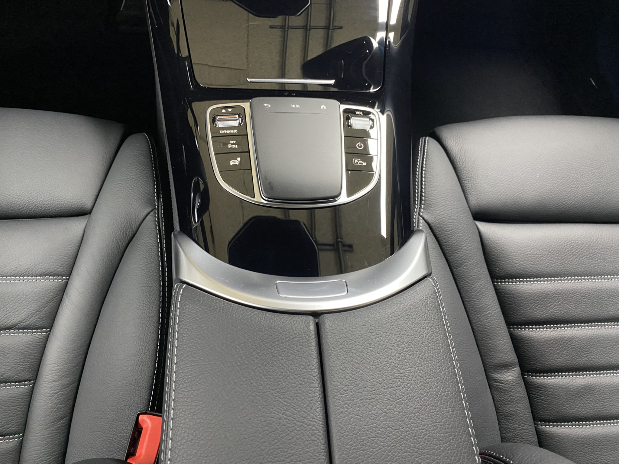 listing desktop thumbnail image 9