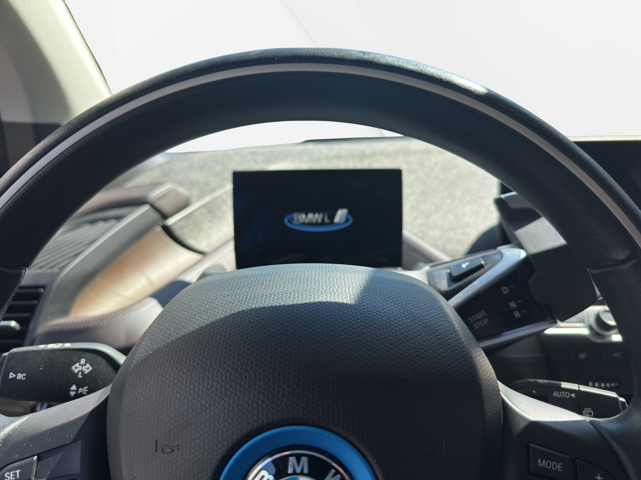 listing desktop thumbnail image 14