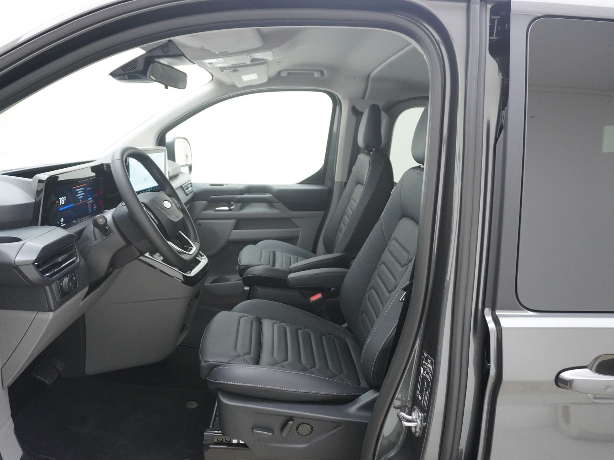 listing desktop thumbnail image 10