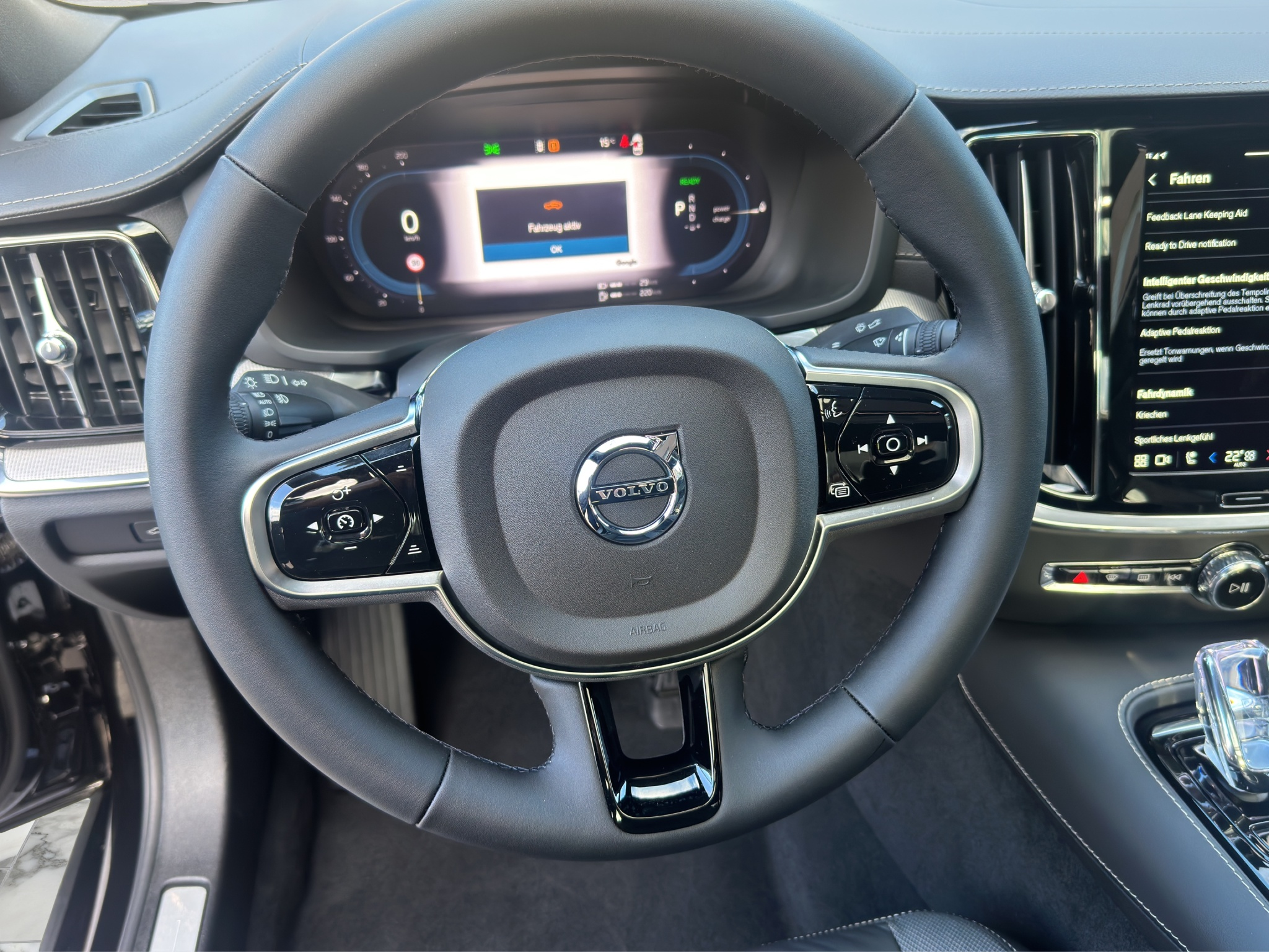 listing desktop thumbnail image 16