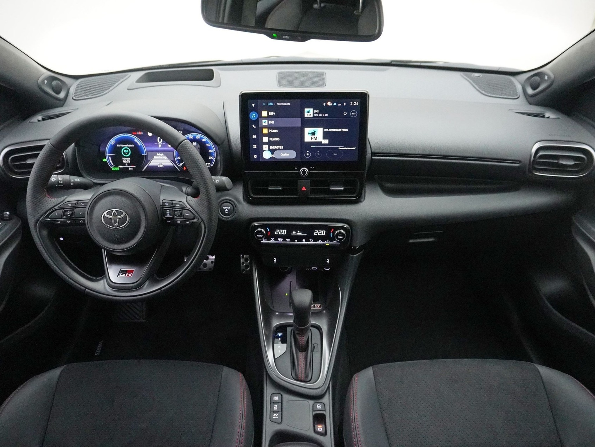 listing desktop thumbnail image 9