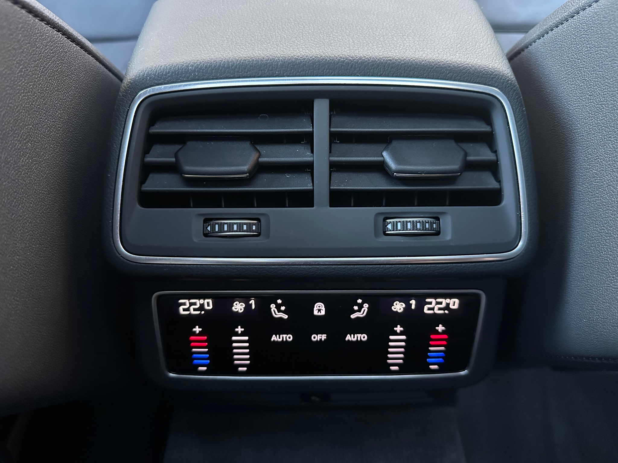 listing desktop thumbnail image 13