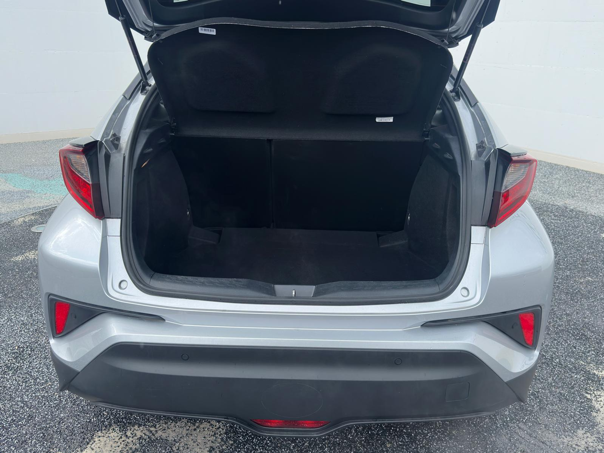 listing desktop thumbnail image 10