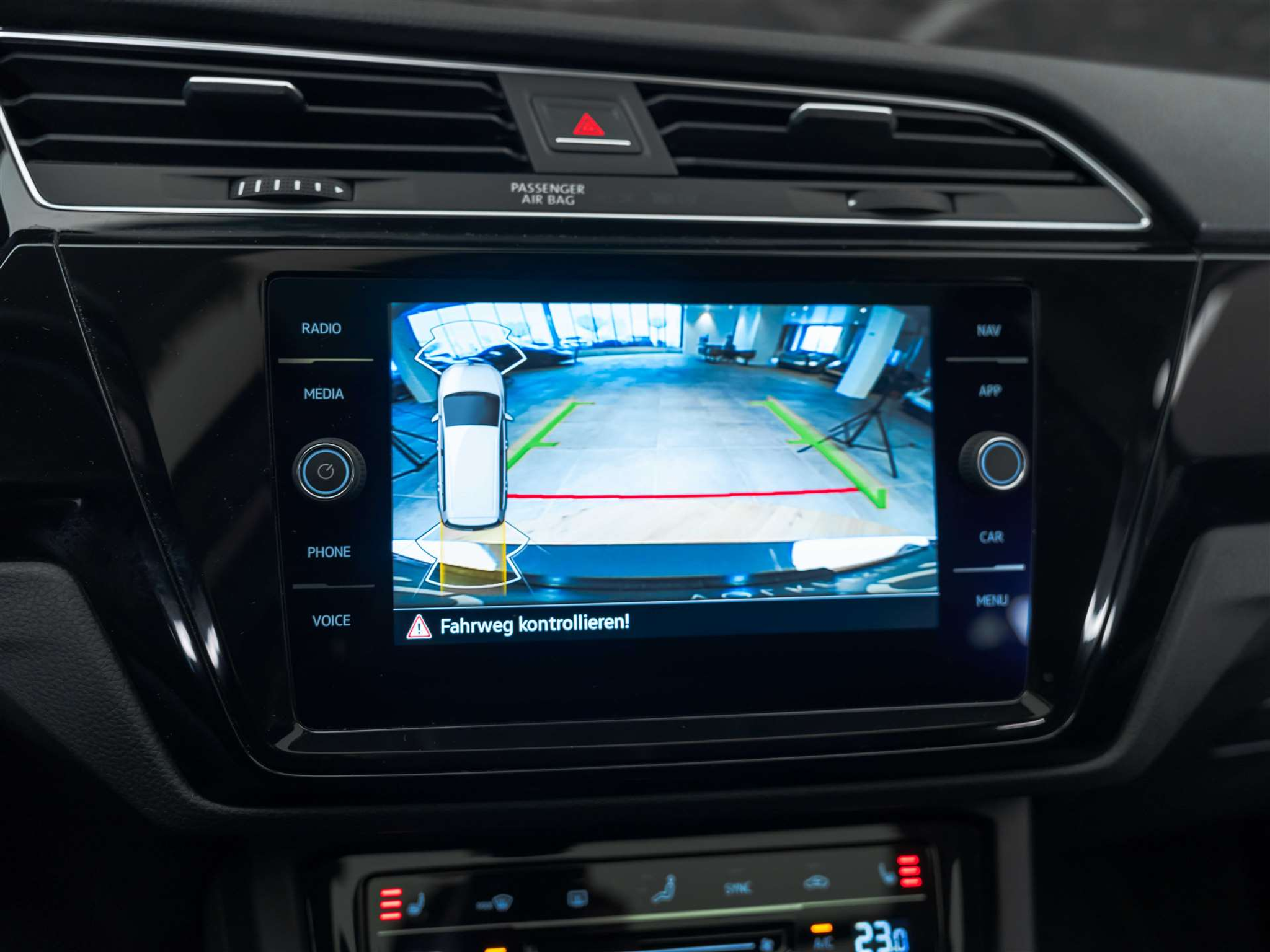 listing desktop thumbnail image 39