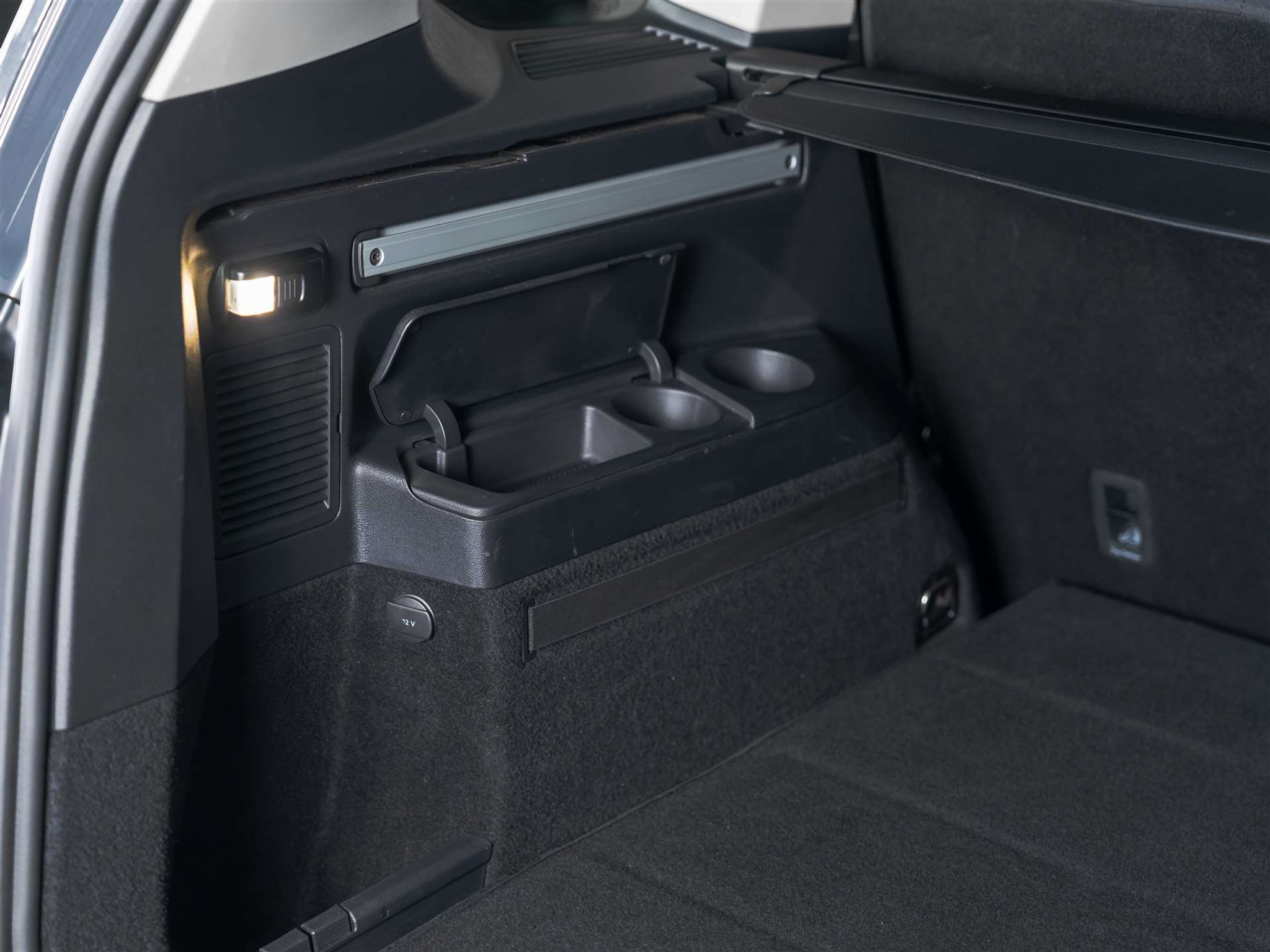 listing desktop thumbnail image 43