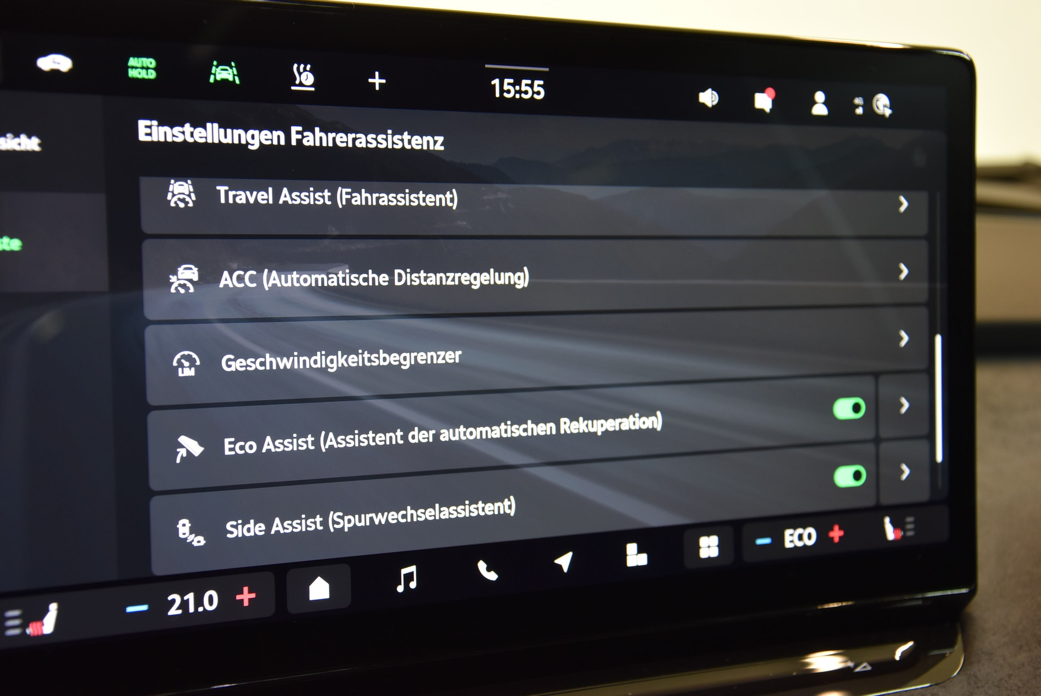 listing desktop thumbnail image 10