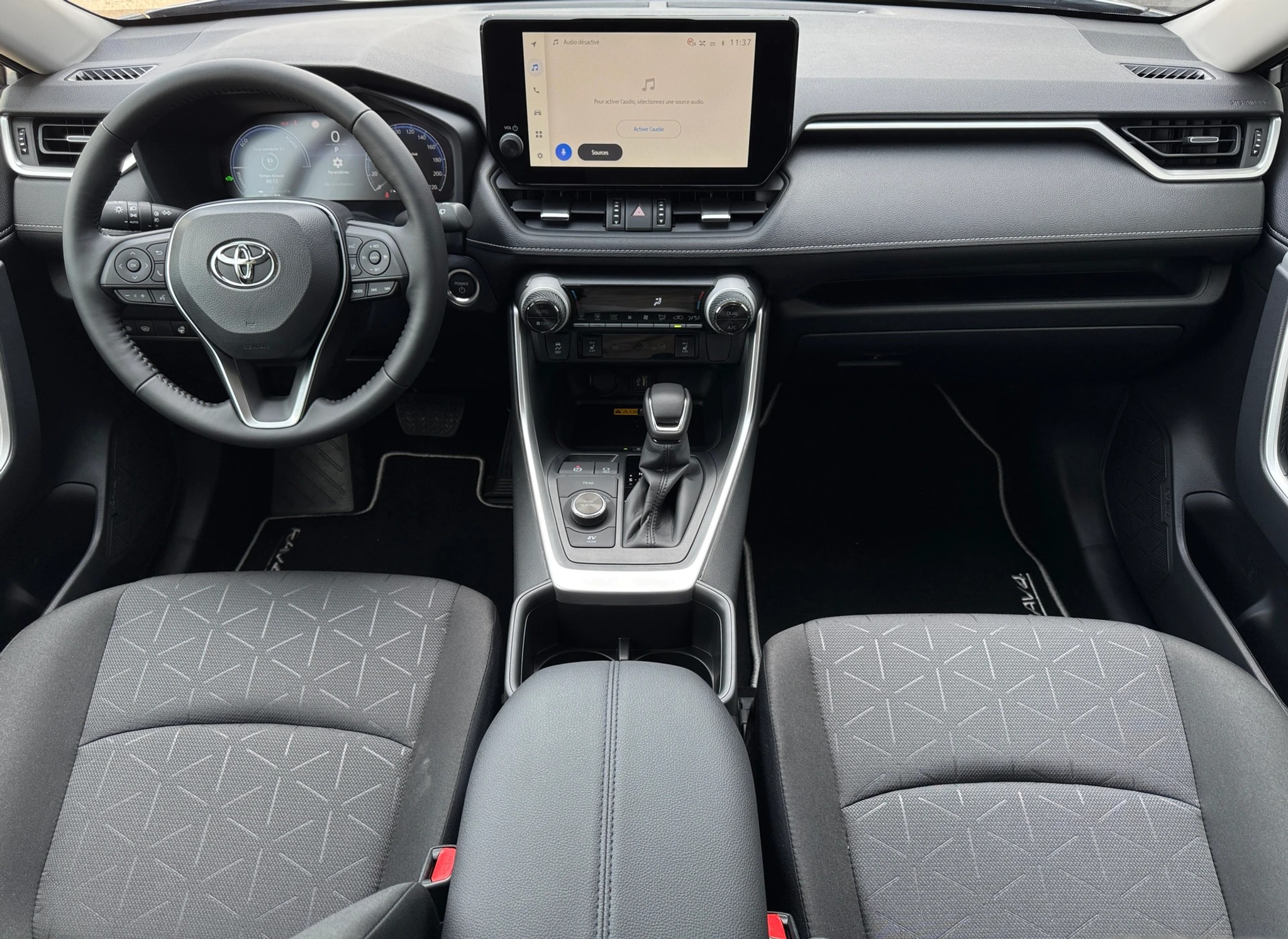 listing desktop thumbnail image 11