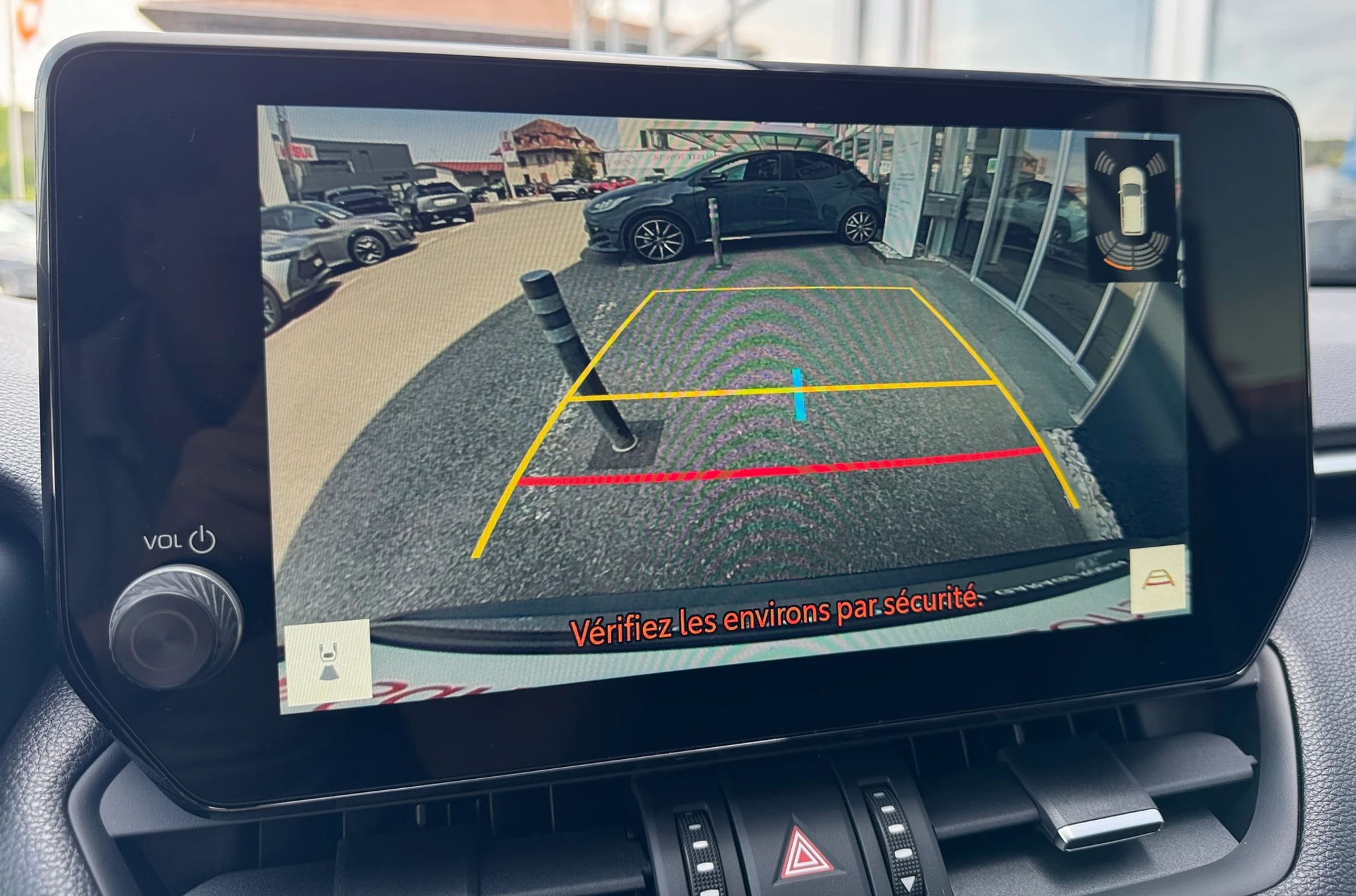 listing desktop thumbnail image 23