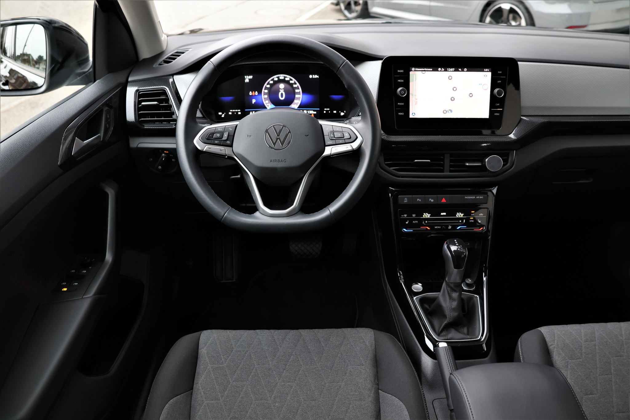 listing desktop thumbnail image 10