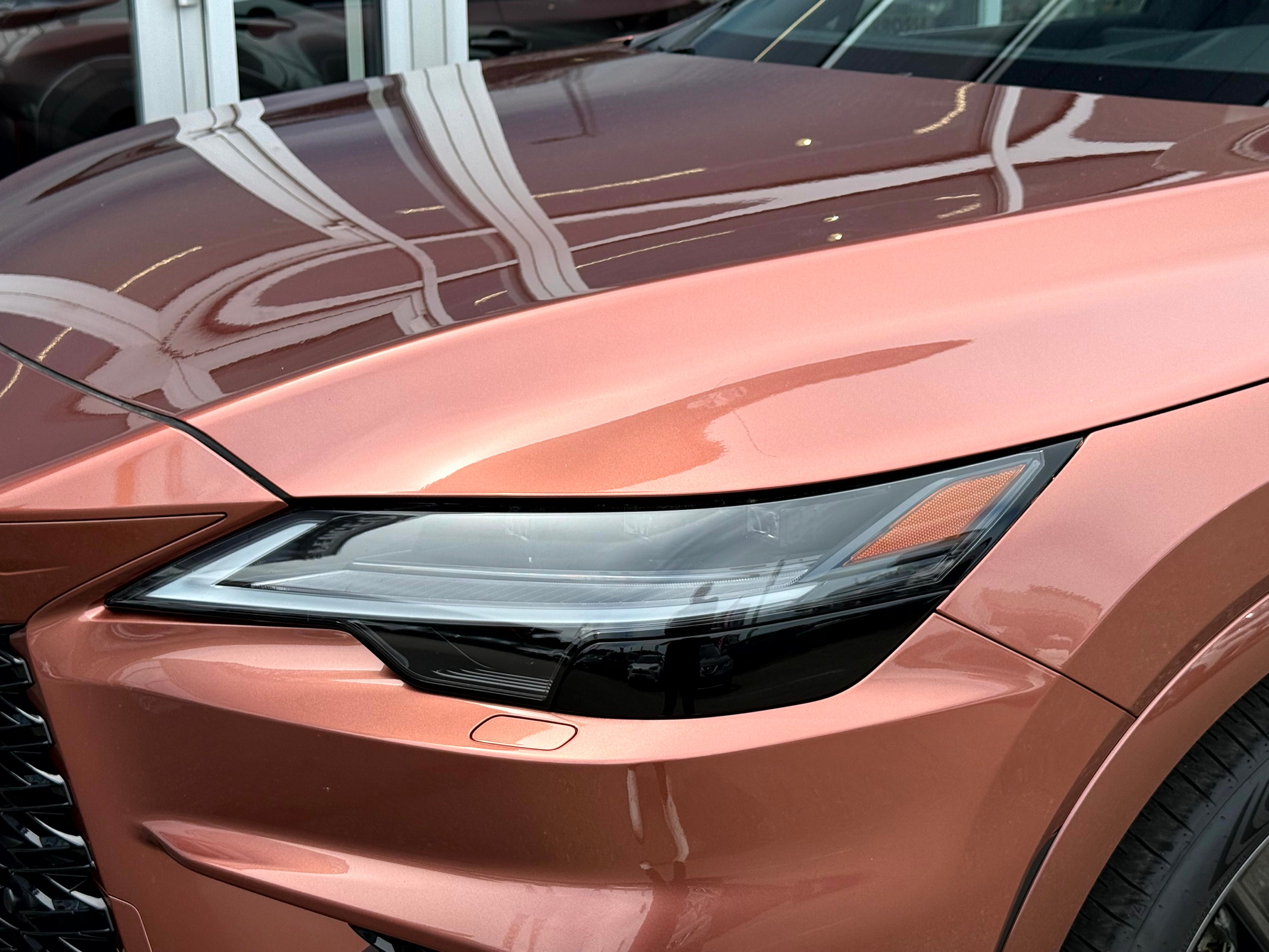 listing desktop thumbnail image 1