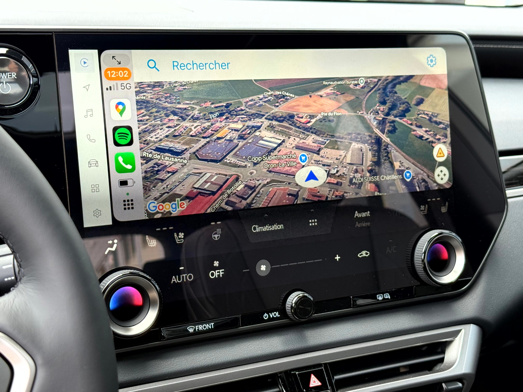 listing desktop thumbnail image 25