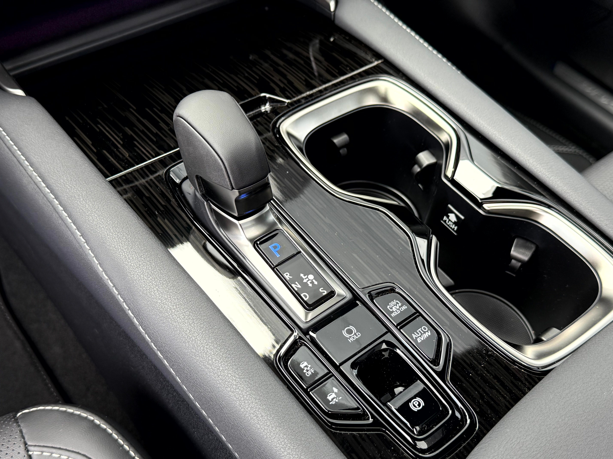 listing desktop thumbnail image 20