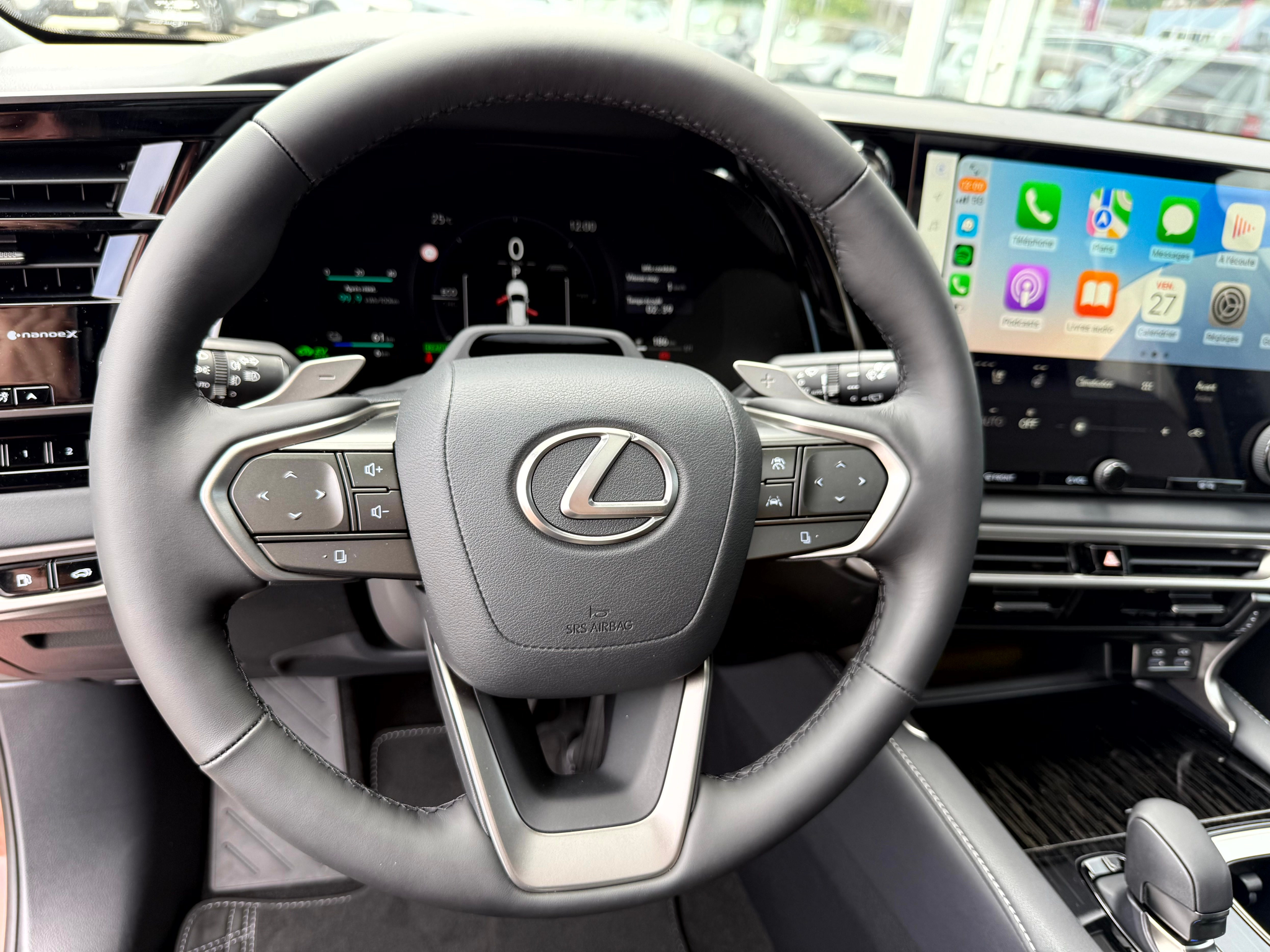 listing desktop thumbnail image 17