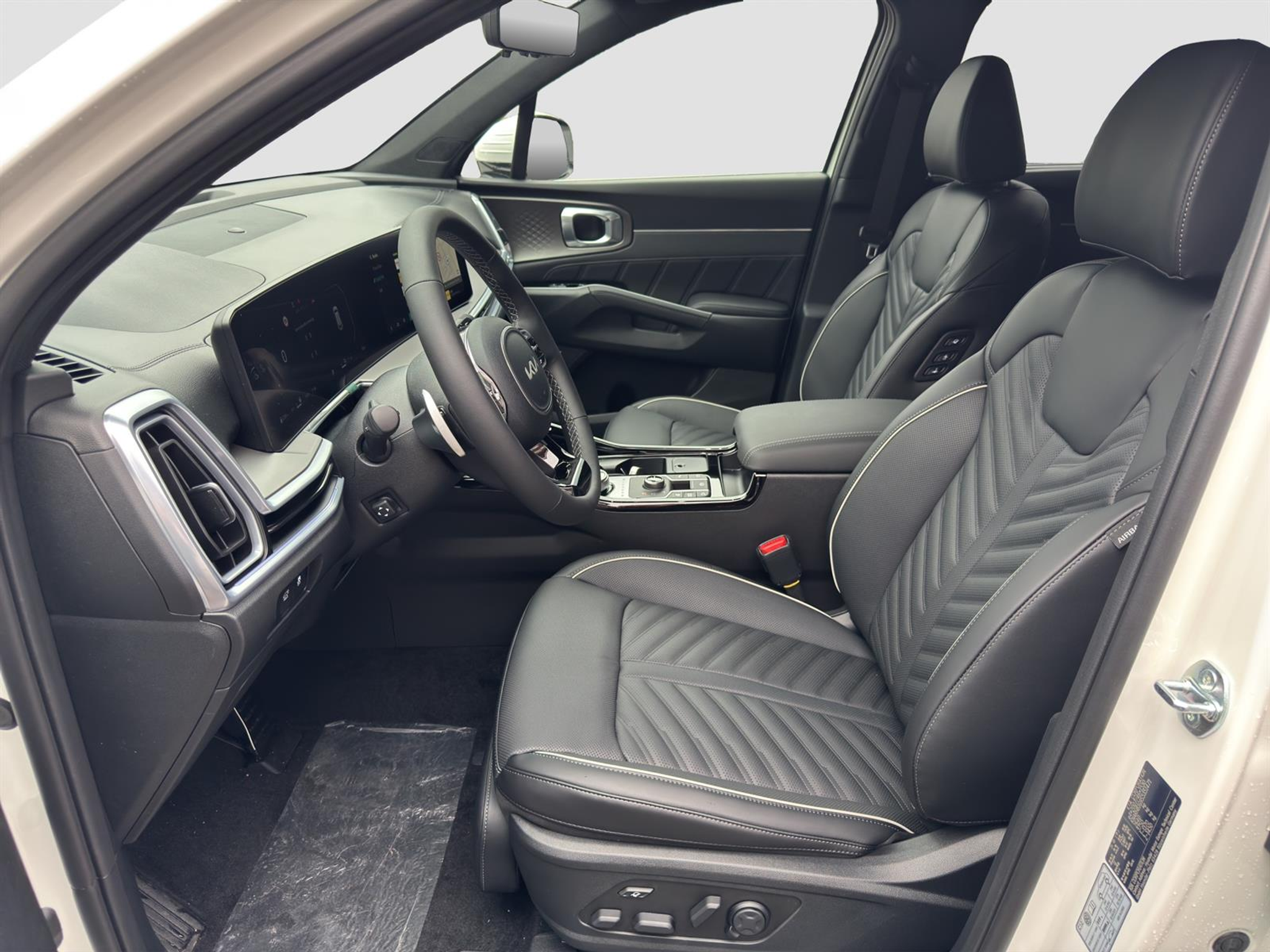 listing desktop thumbnail image 6