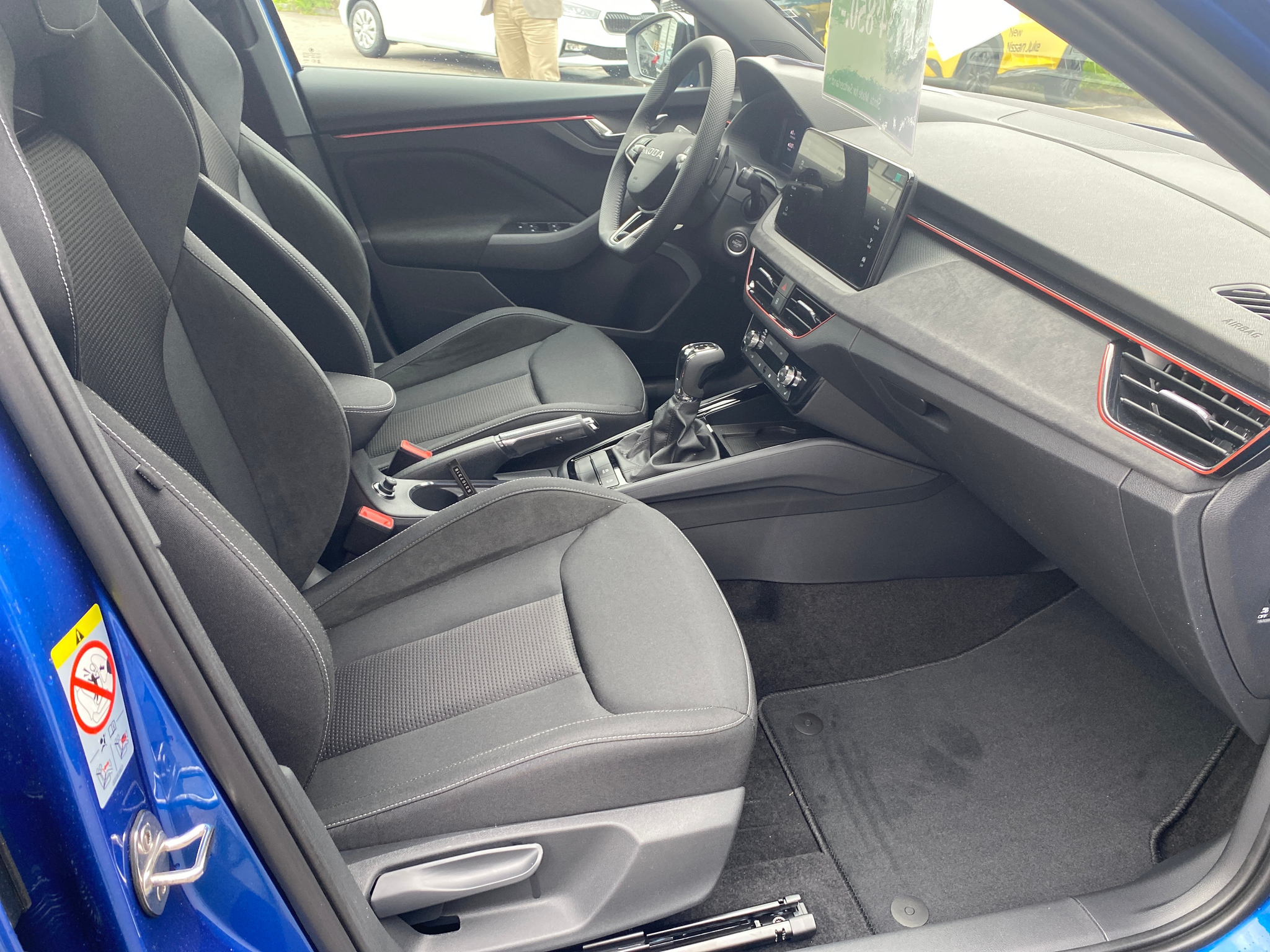 listing desktop thumbnail image 13