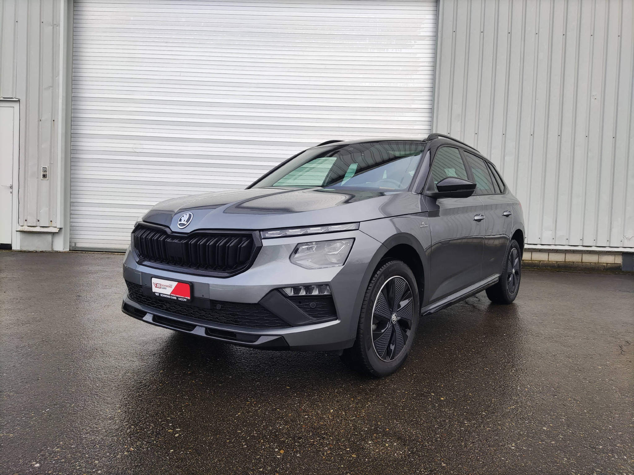 listing desktop thumbnail image 1