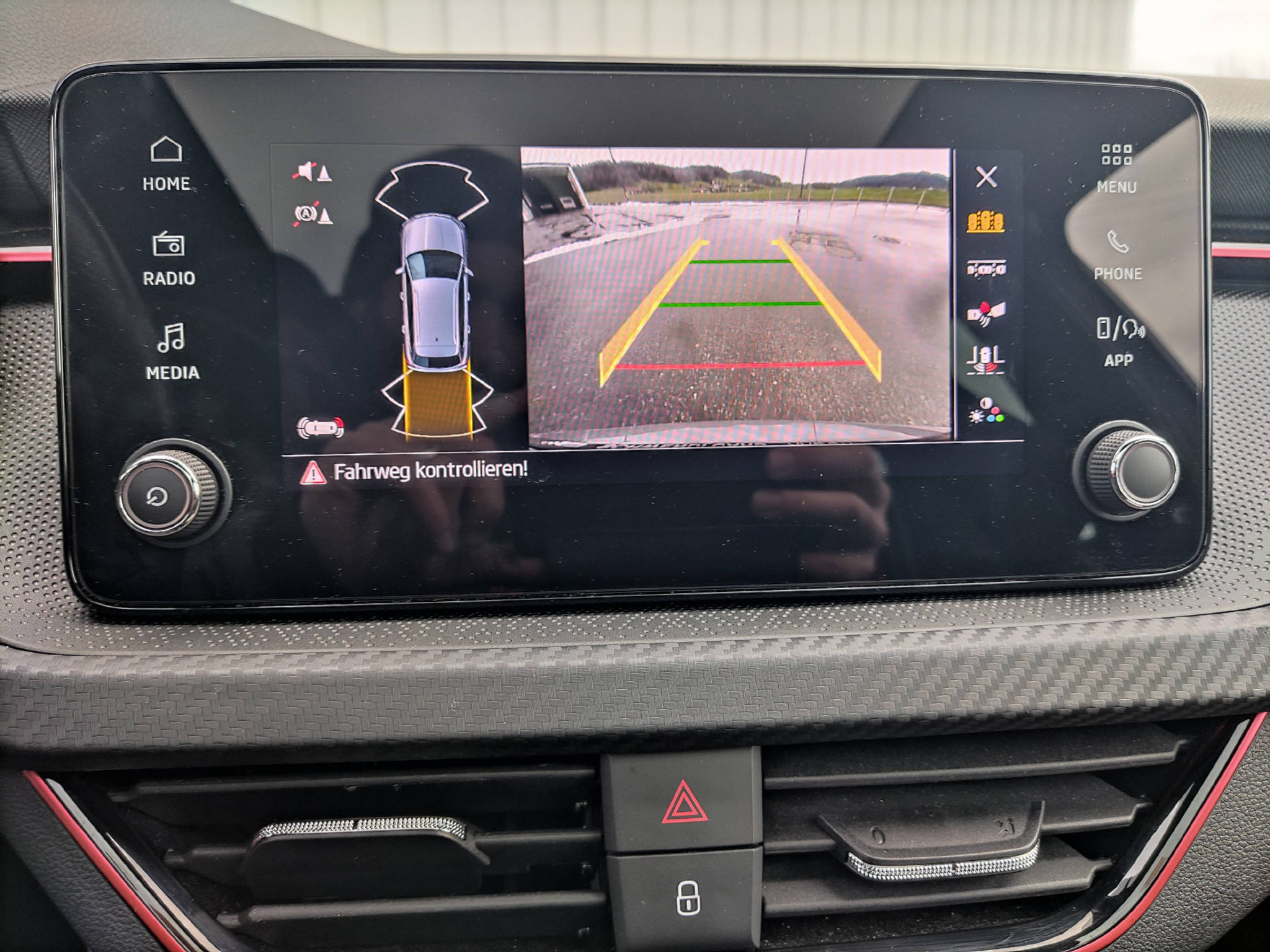 listing desktop thumbnail image 13