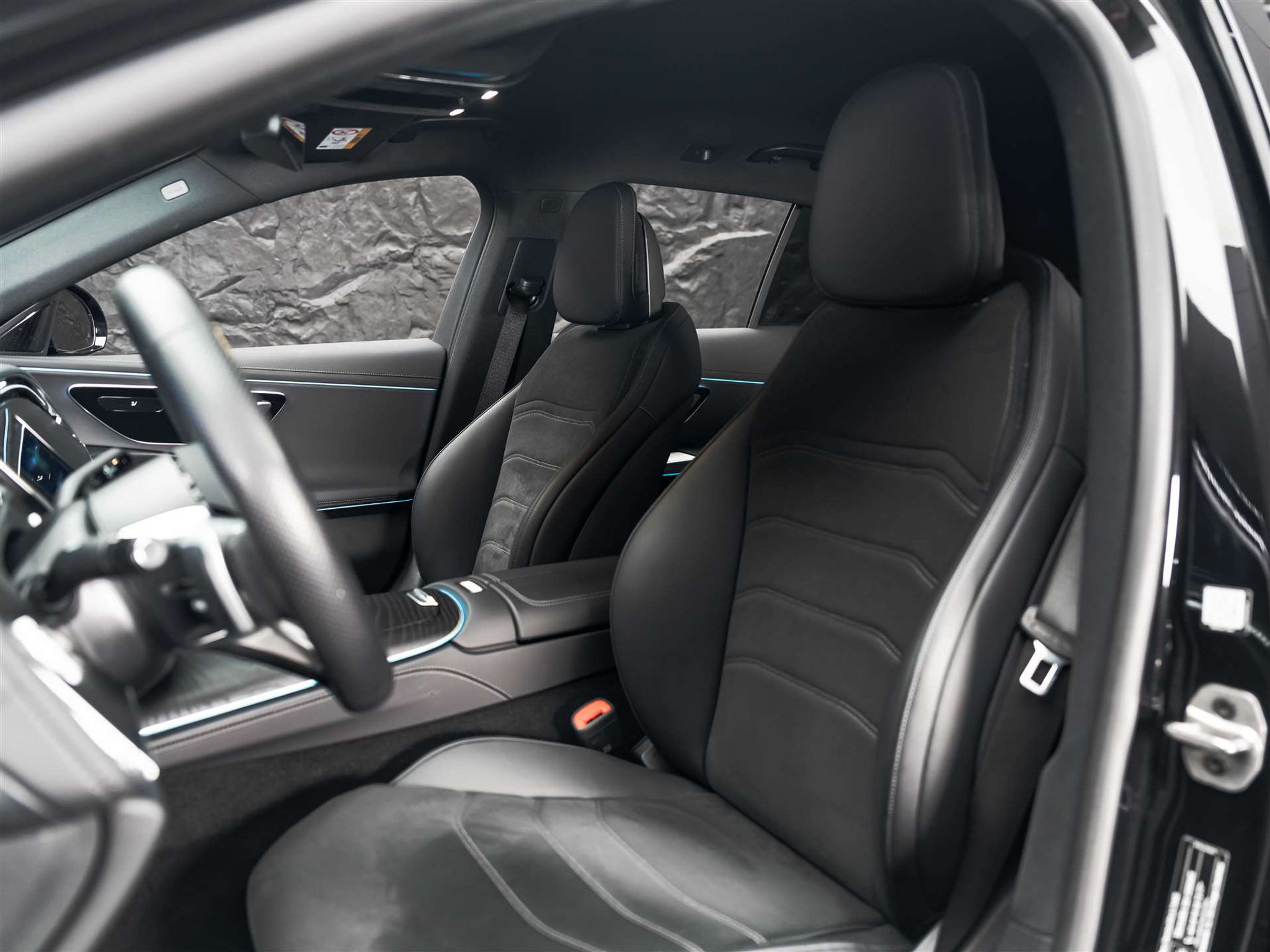 listing desktop thumbnail image 9