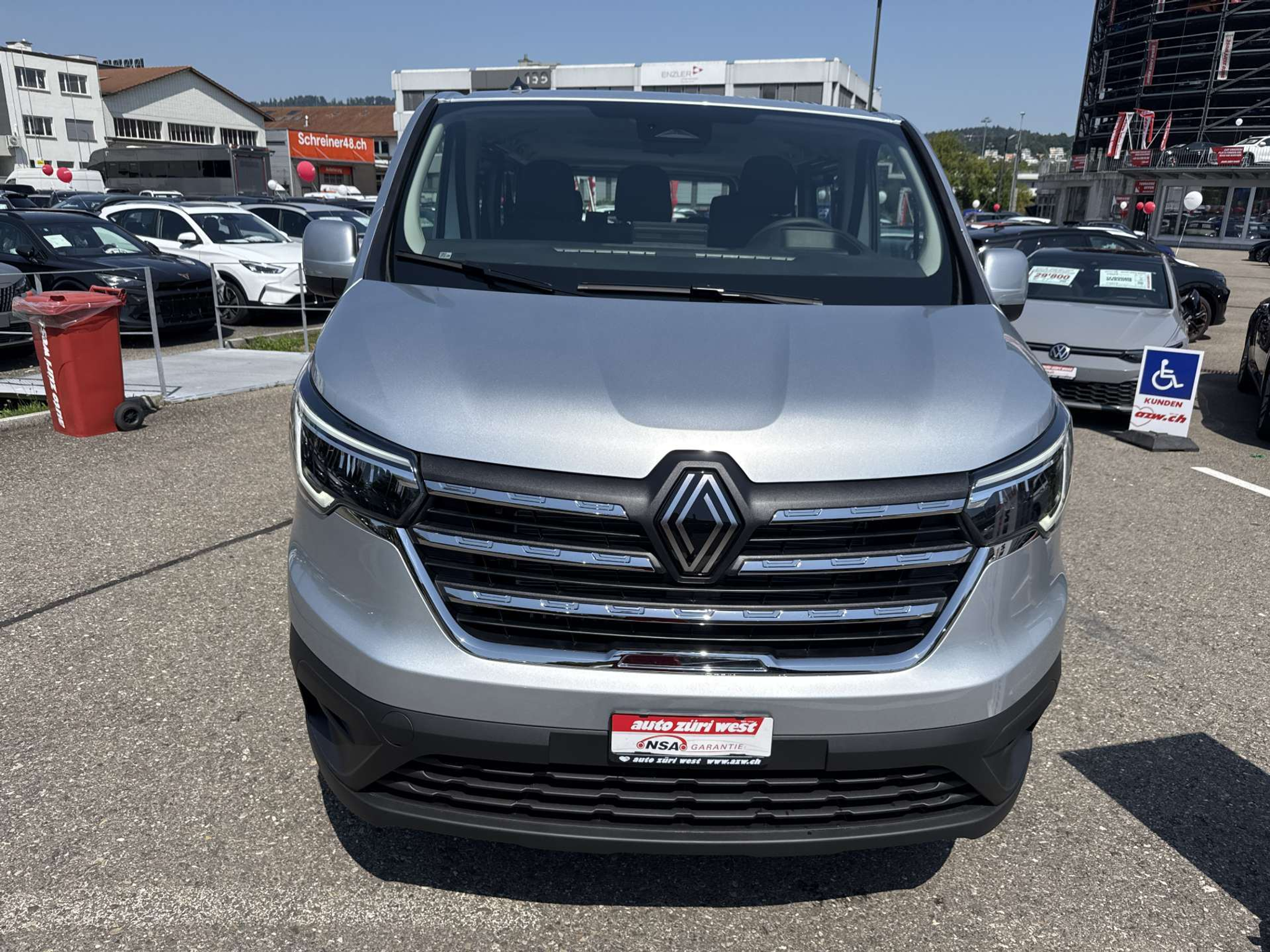 listing desktop thumbnail image 13