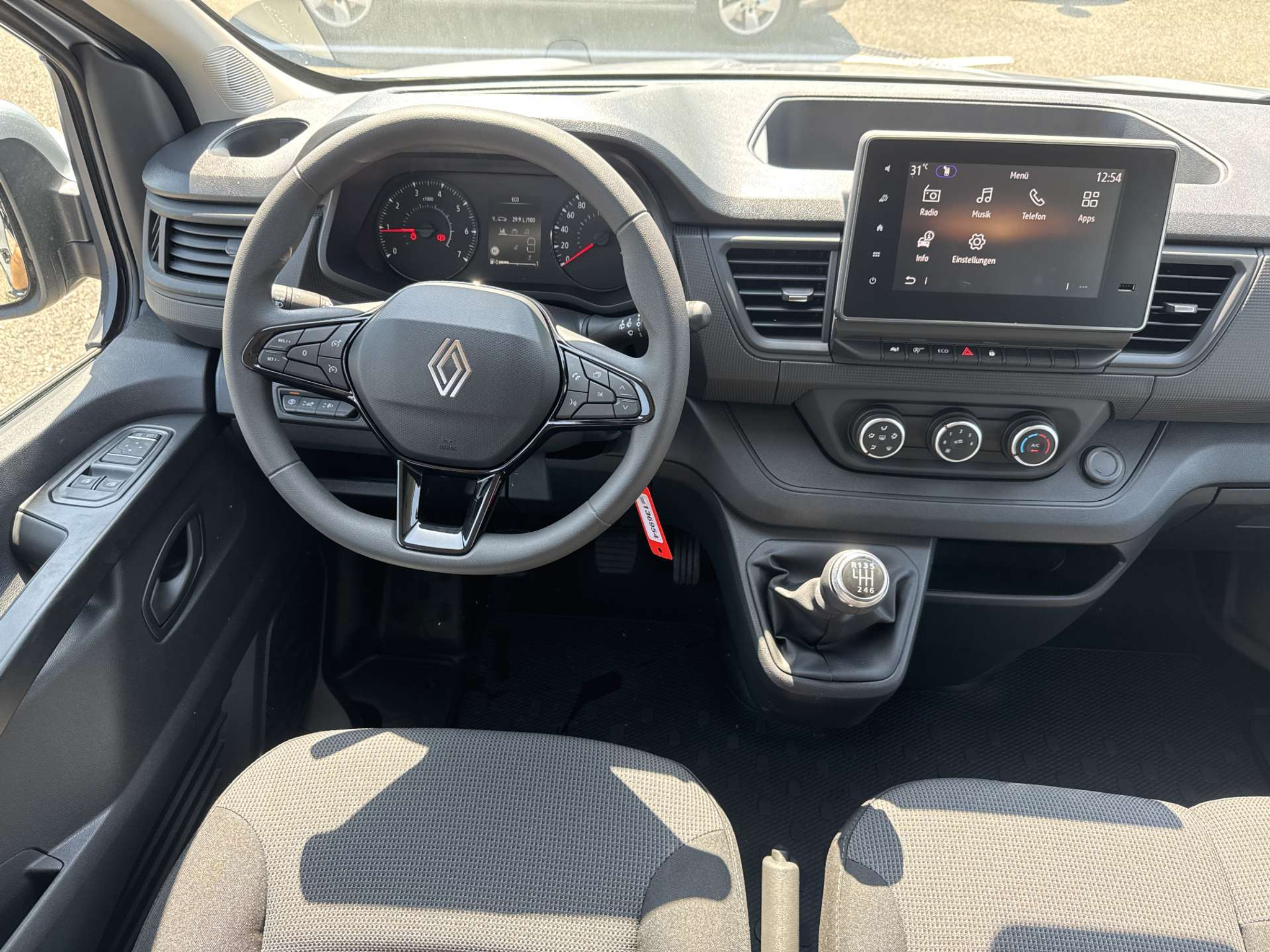 listing desktop thumbnail image 4