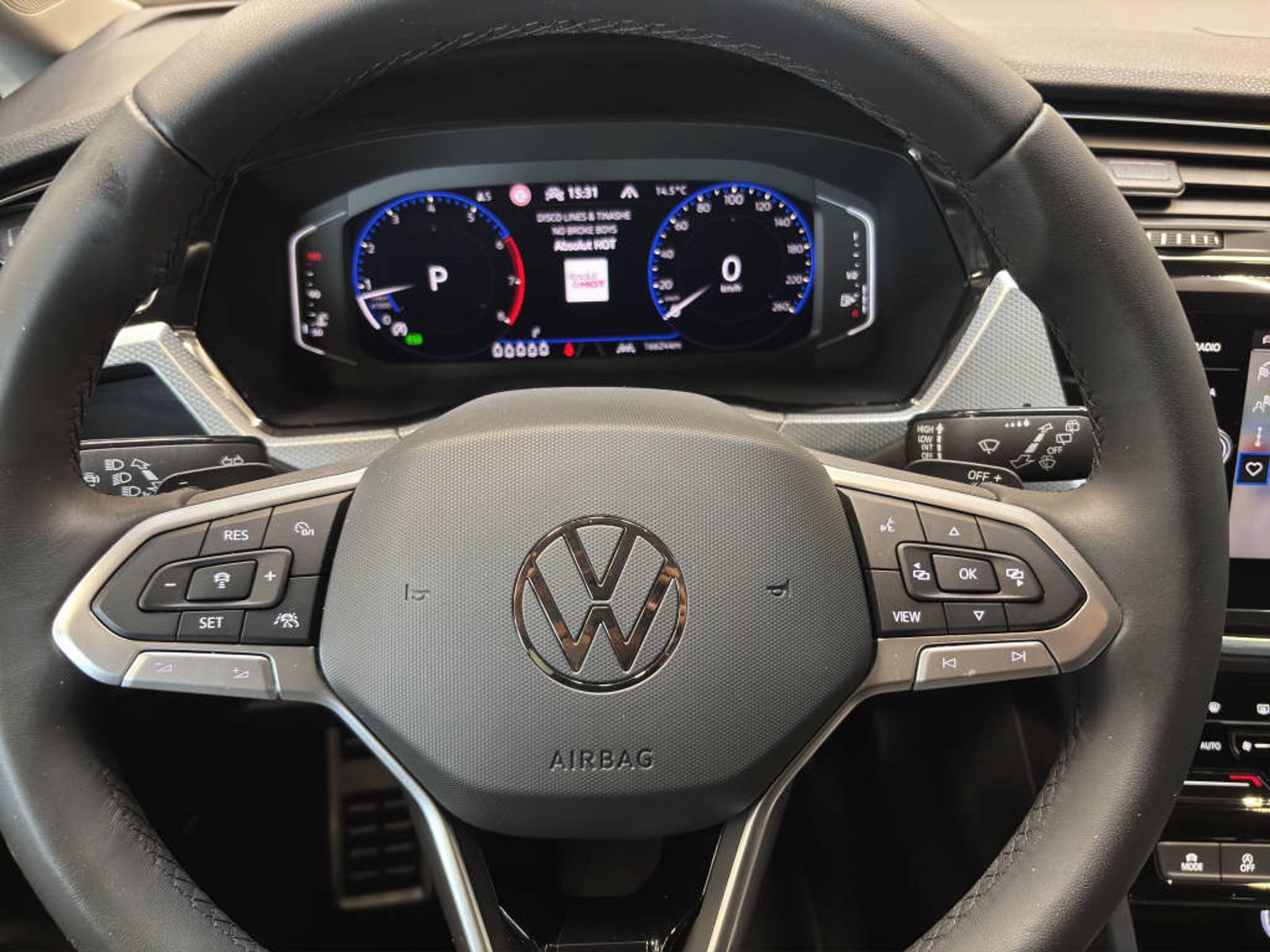 listing desktop thumbnail image 9