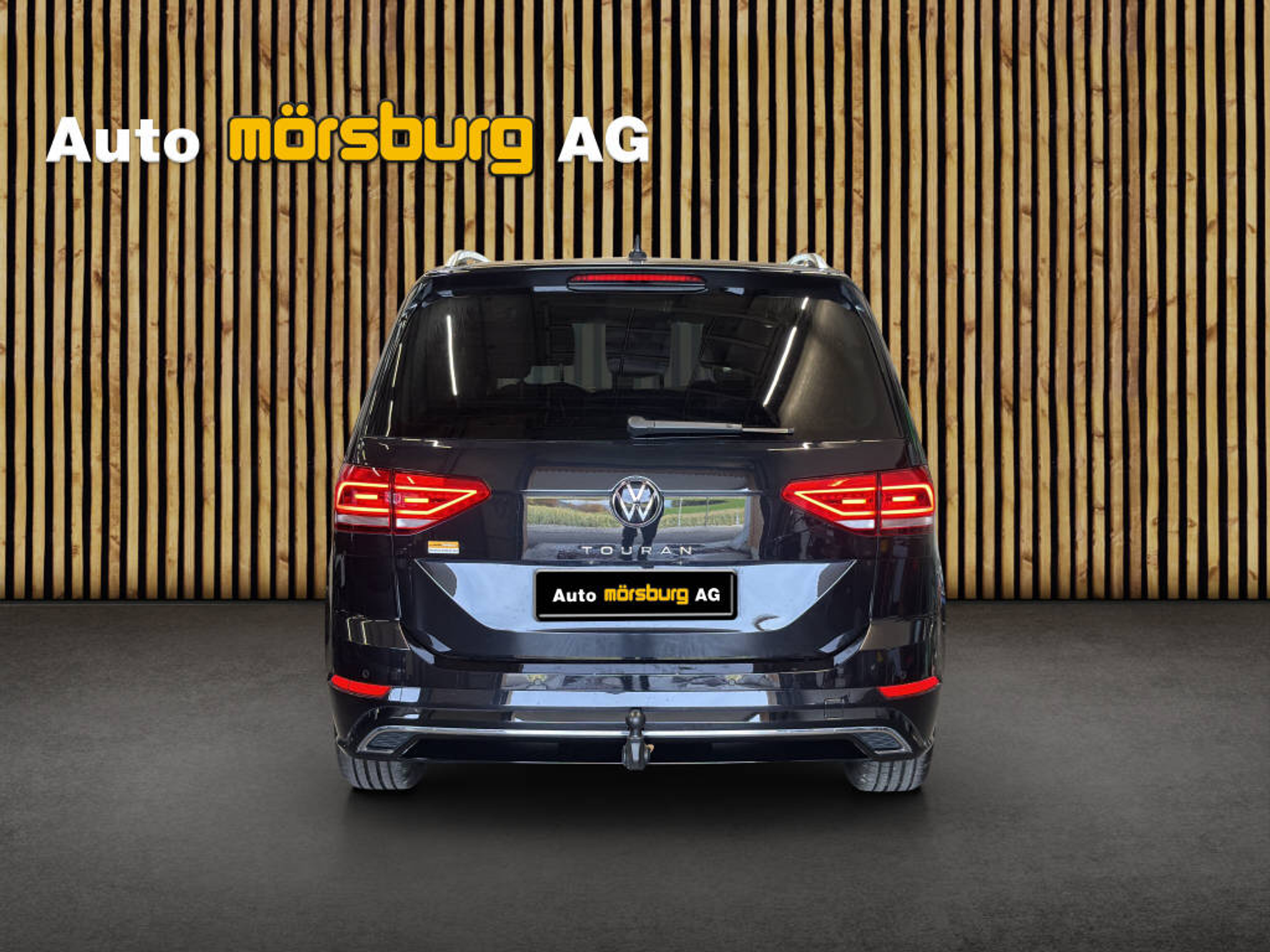 listing desktop thumbnail image 15