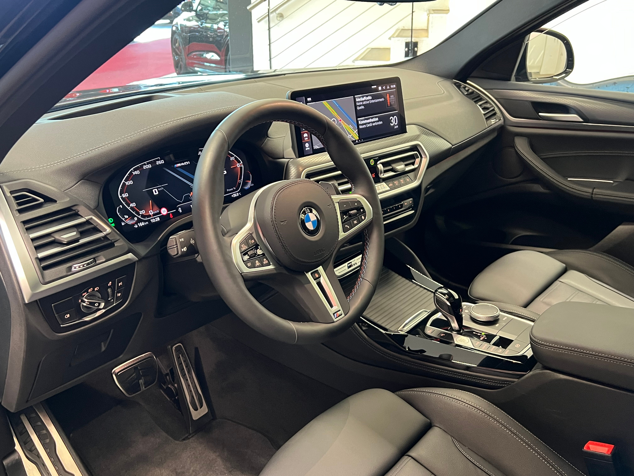 listing desktop thumbnail image 11