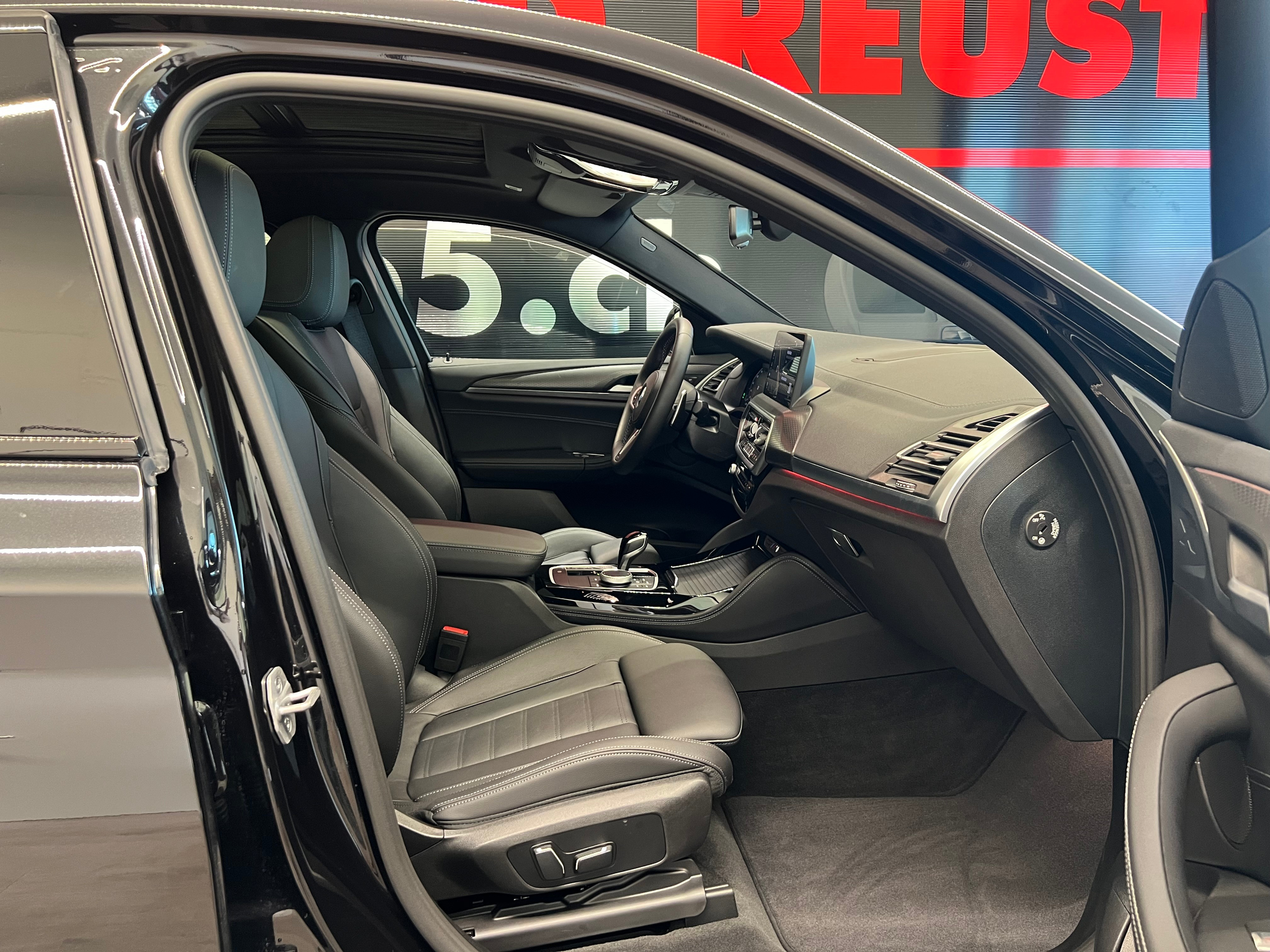 listing desktop thumbnail image 21