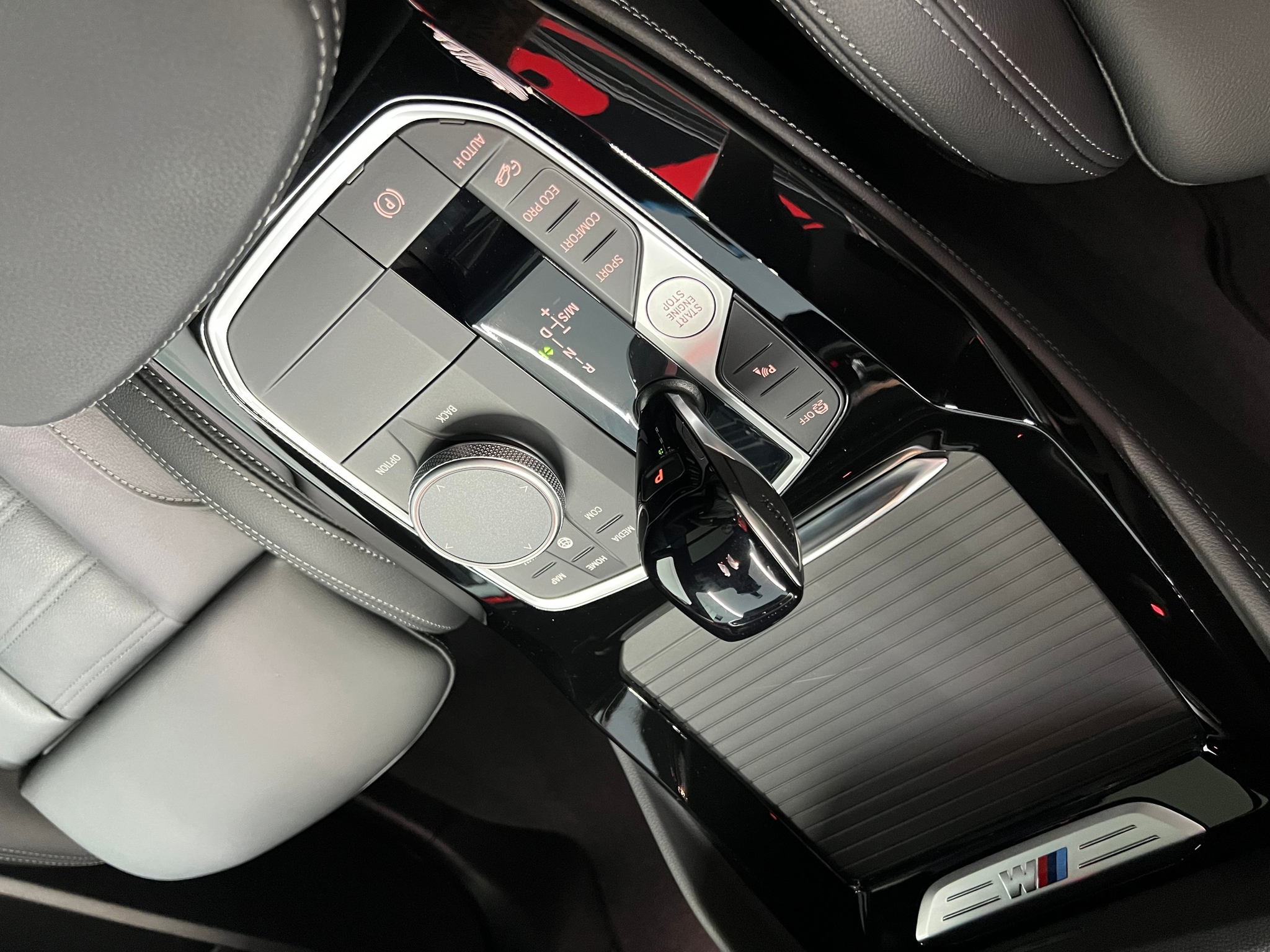 listing desktop thumbnail image 23