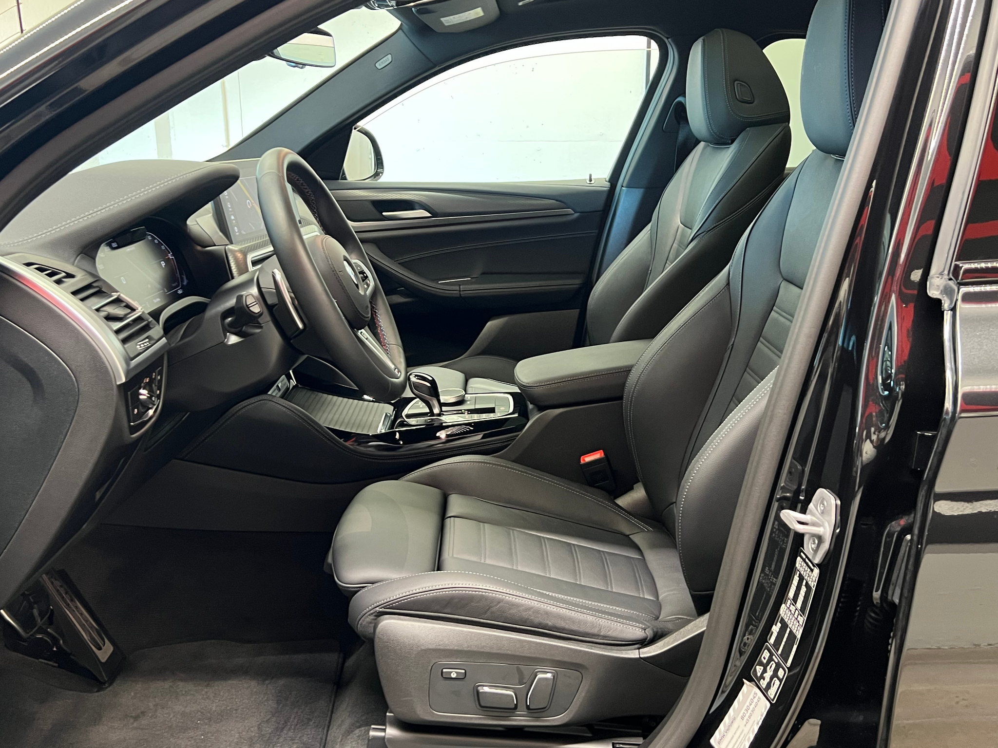 listing desktop thumbnail image 13