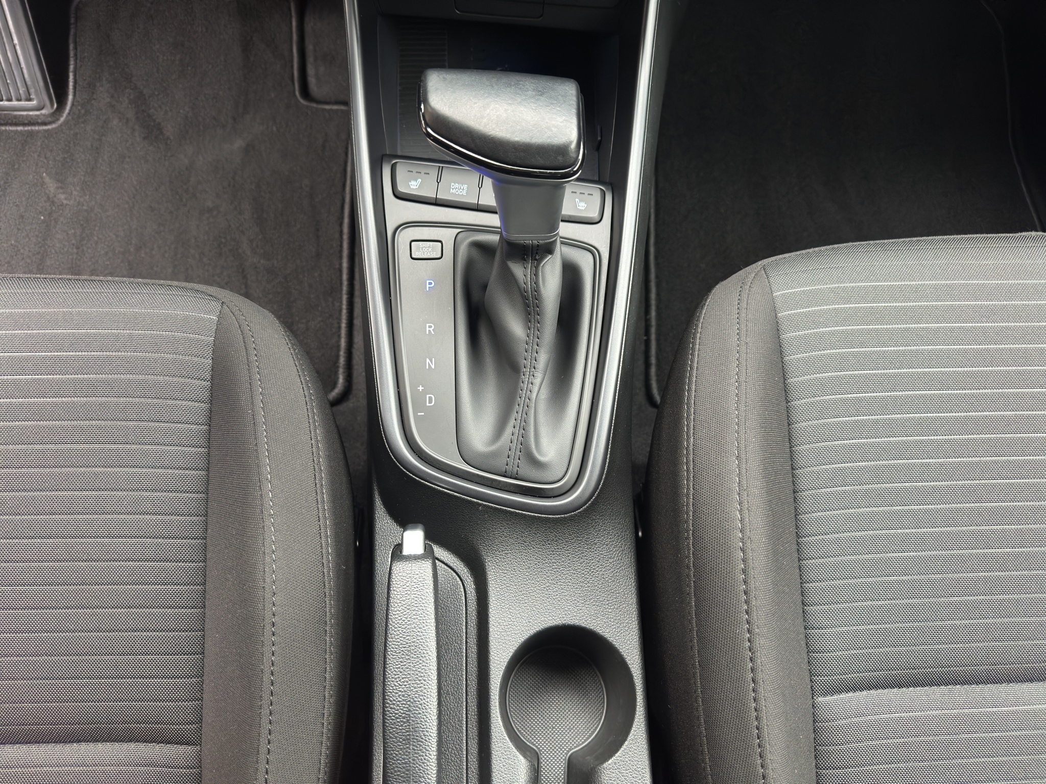 listing desktop thumbnail image 18