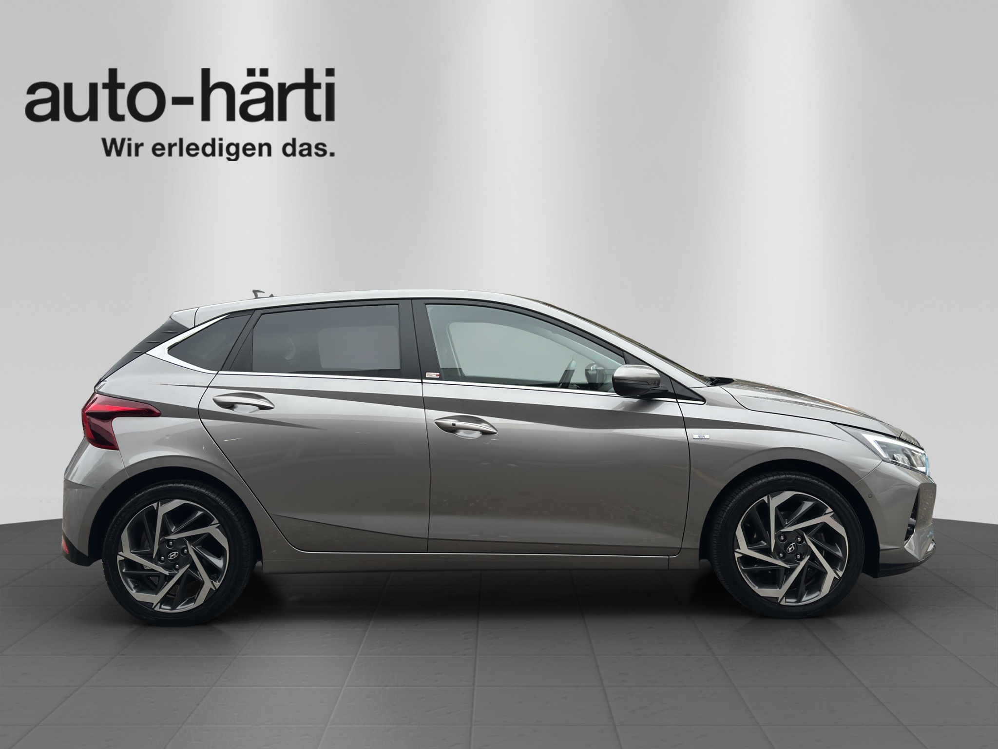 listing desktop thumbnail image 5