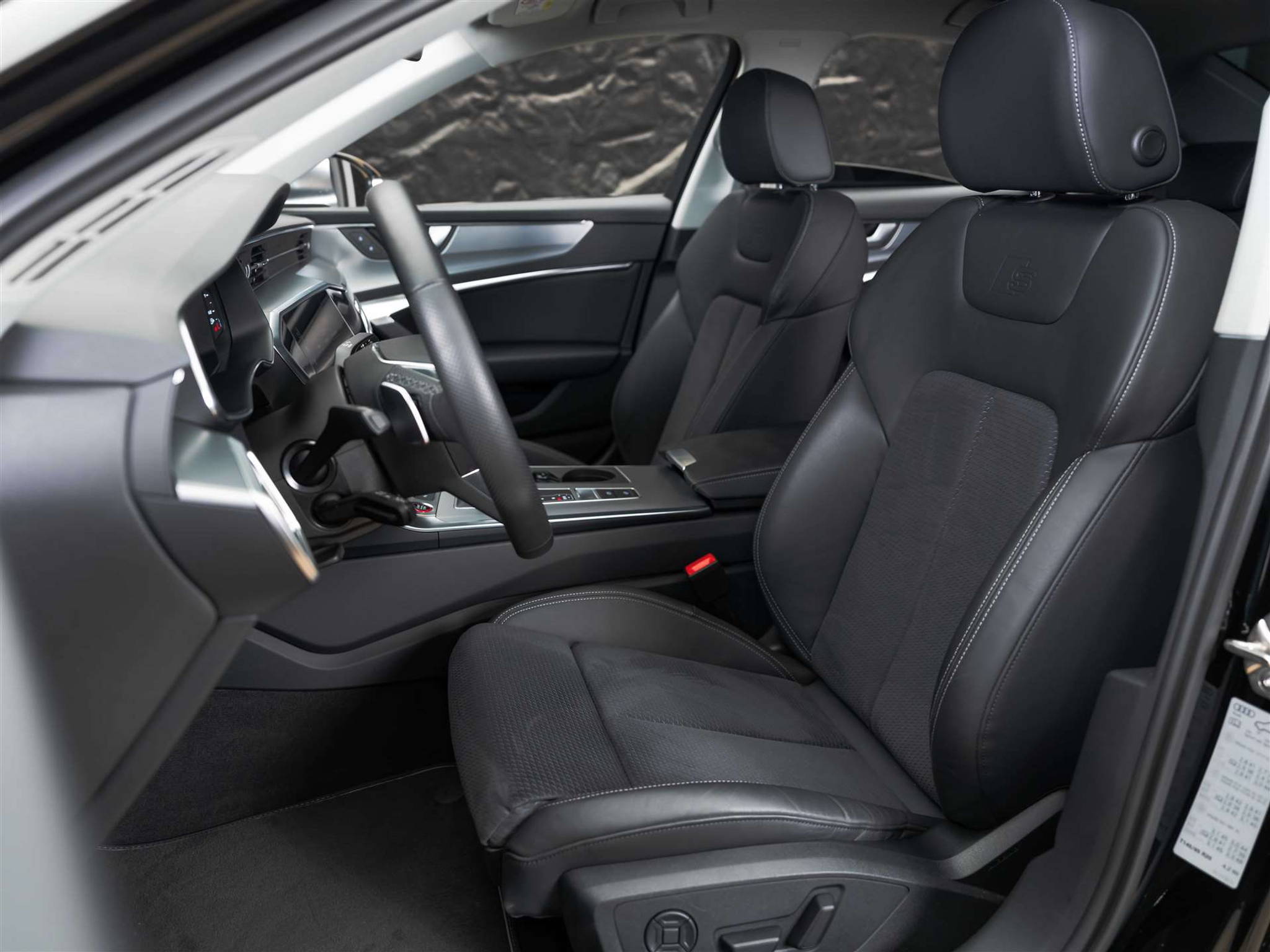 listing desktop thumbnail image 10